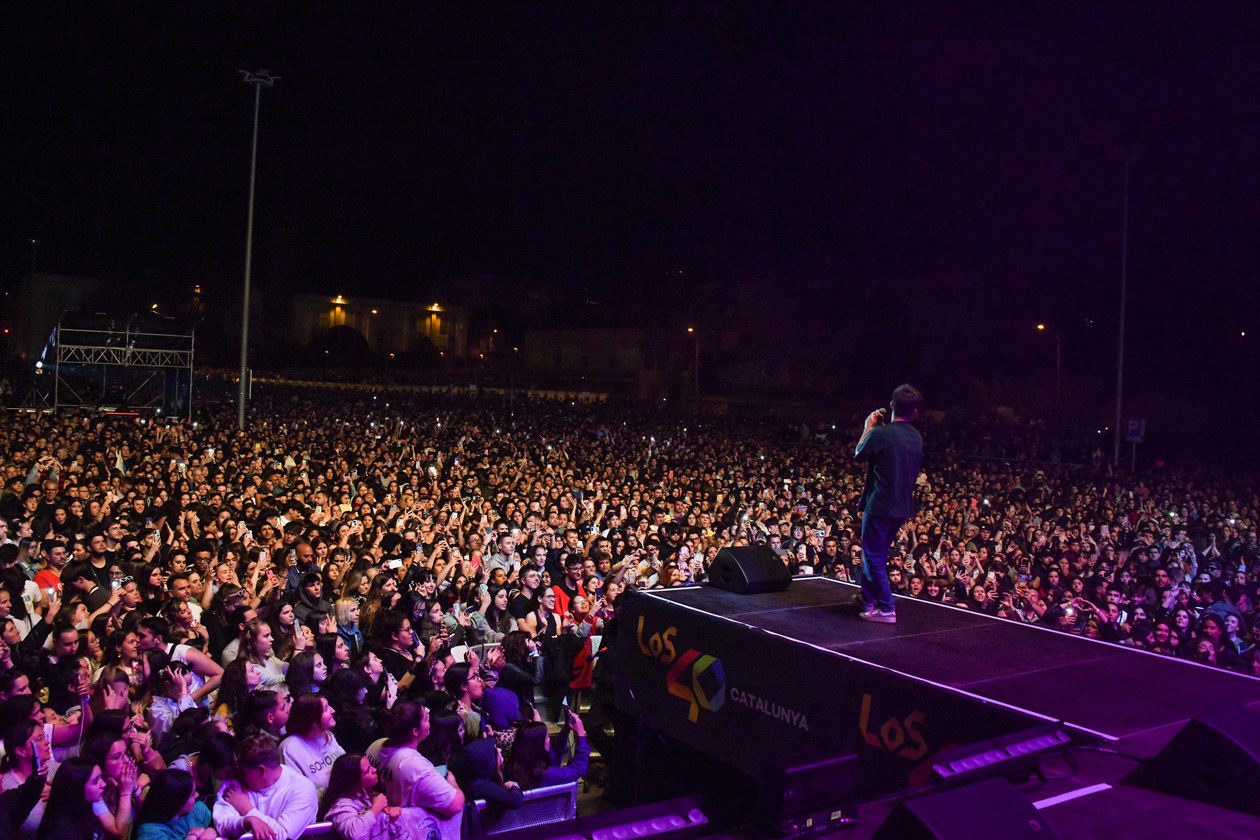 Busos fins més tard i parades a demanda per LOS40 Primavera Pop a Rubí