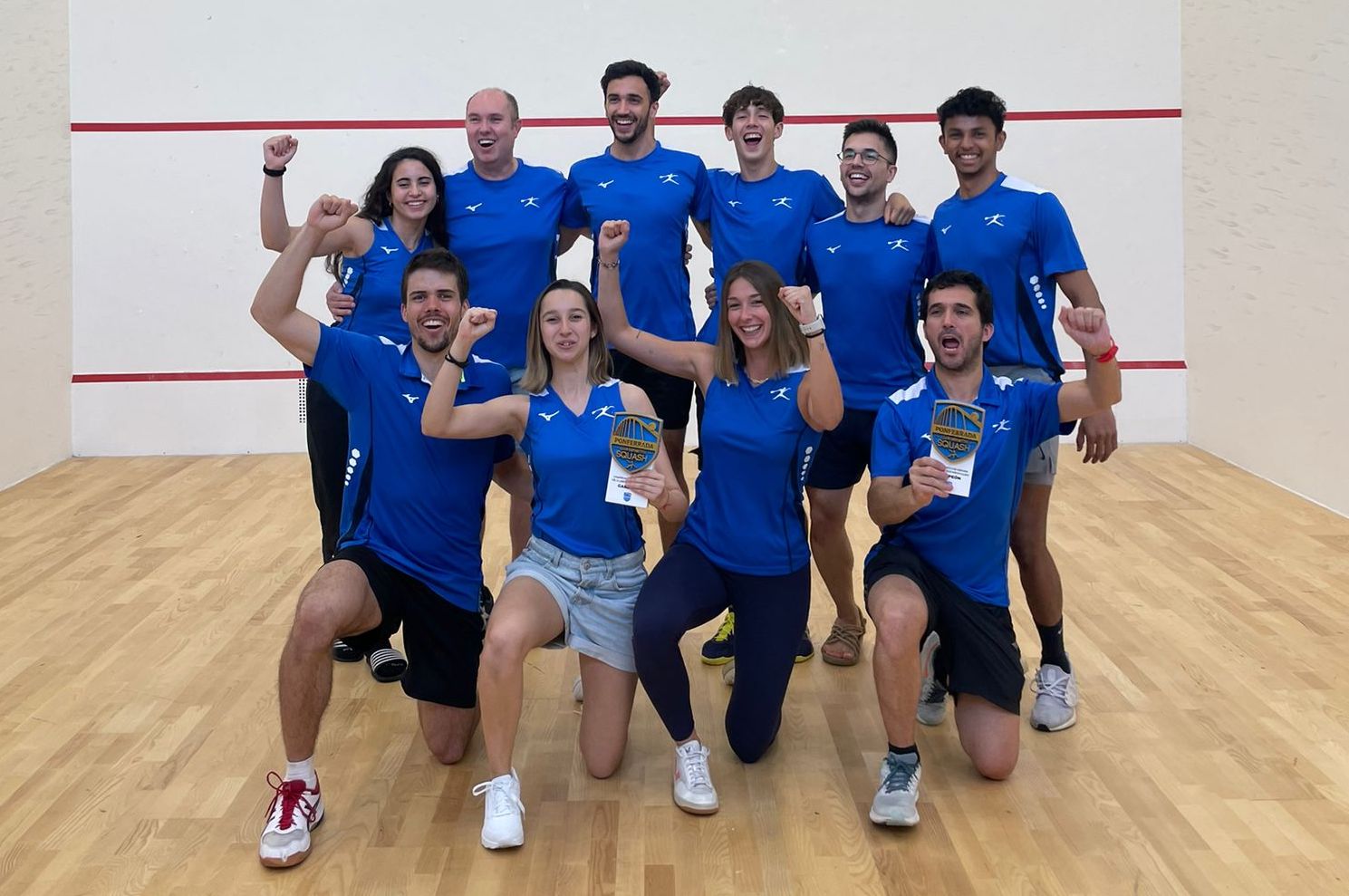 El Club de Tennis Sabadell aconsegueix el doblet estatal per equips d'esquaix