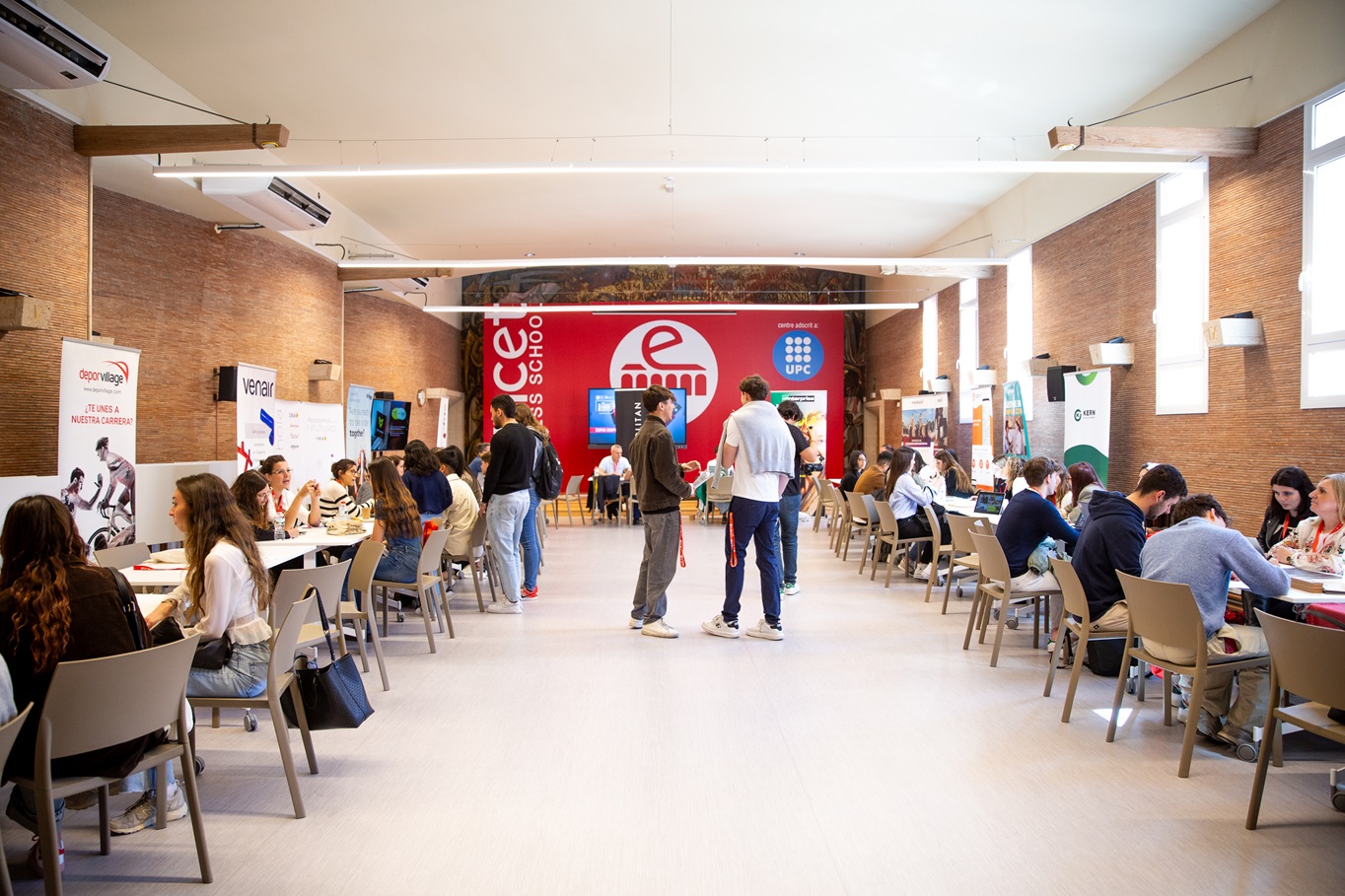 Més de 200 estudiants i 20 empreses col·laboradores a la nova edició de la Jornada Euncet Empresa