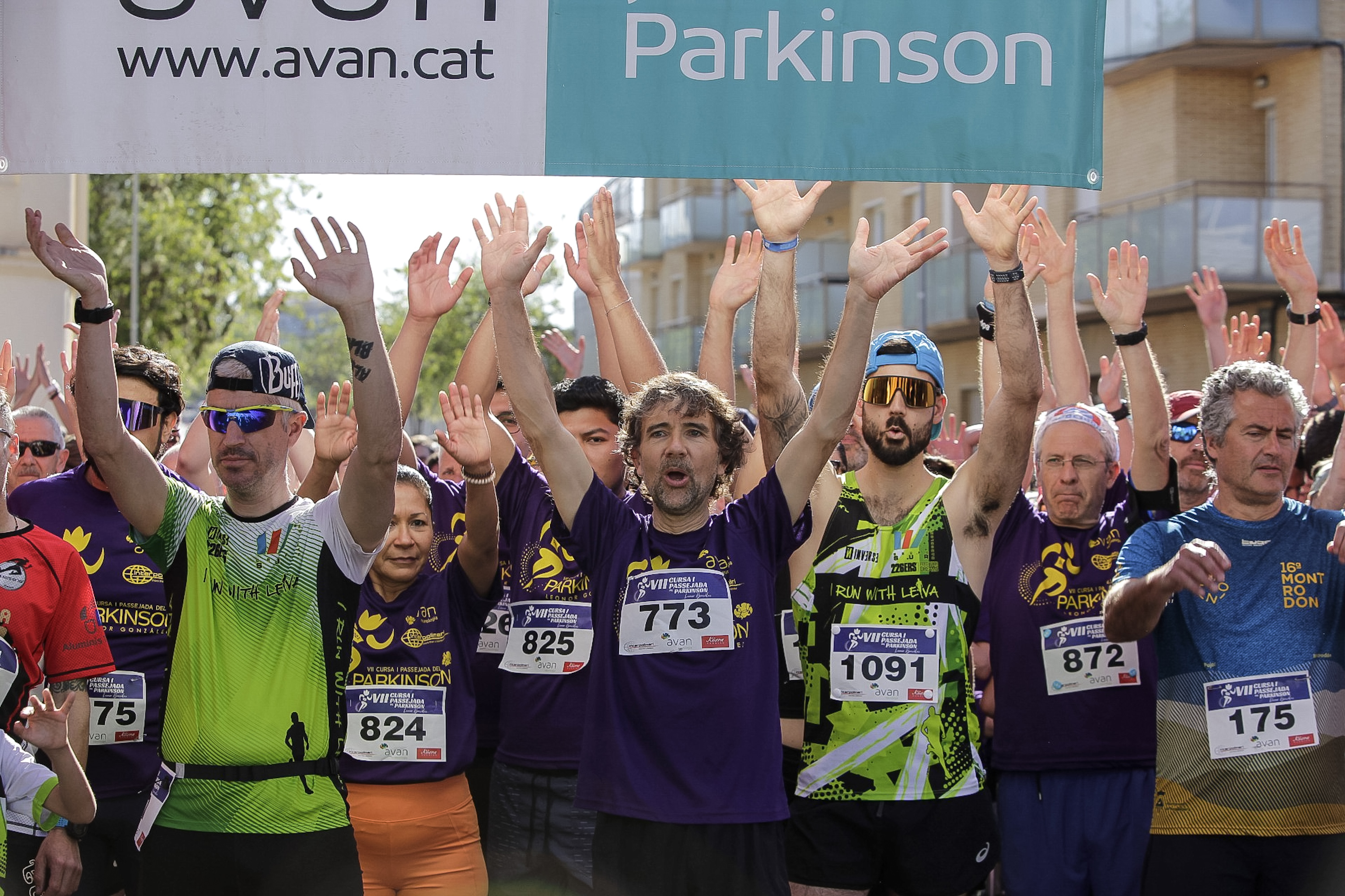 FOTOS | Passejada solidària pel Parkinson d'AVAN