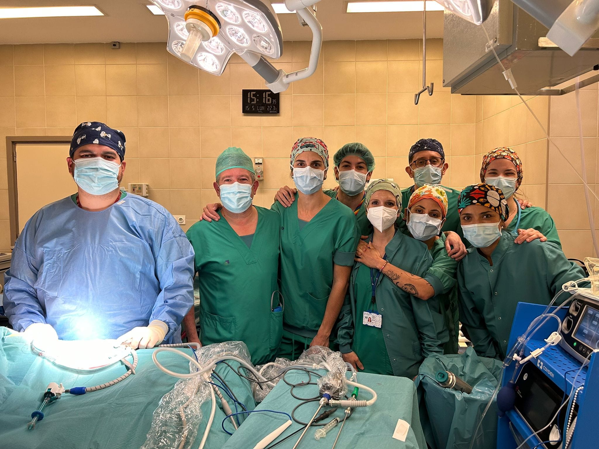 El Taulí intervé amb èxit un nounat amb una malformació a l'esòfag en una cirurgia d'alta complexitat