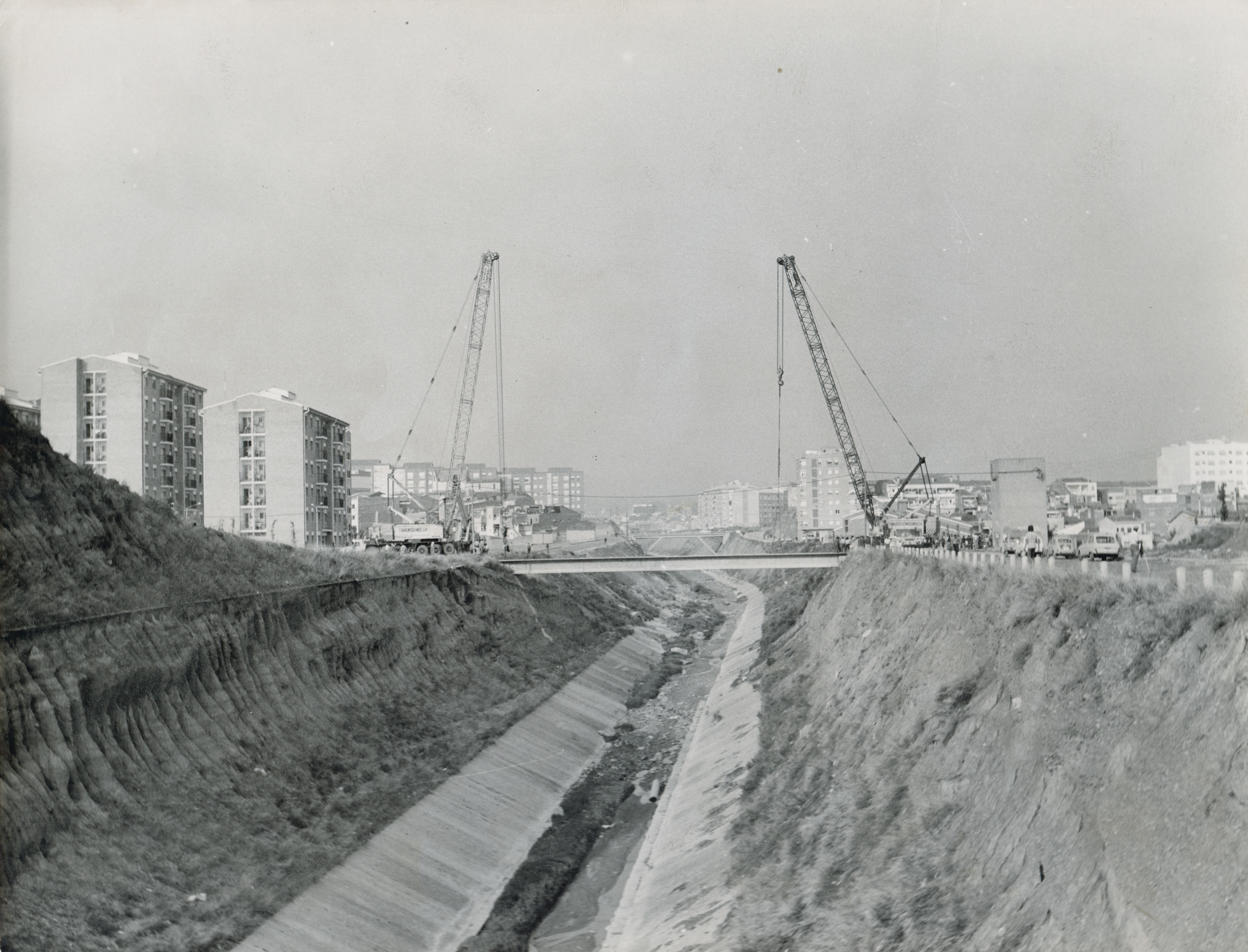 El pont que sembla que s’amaga - 