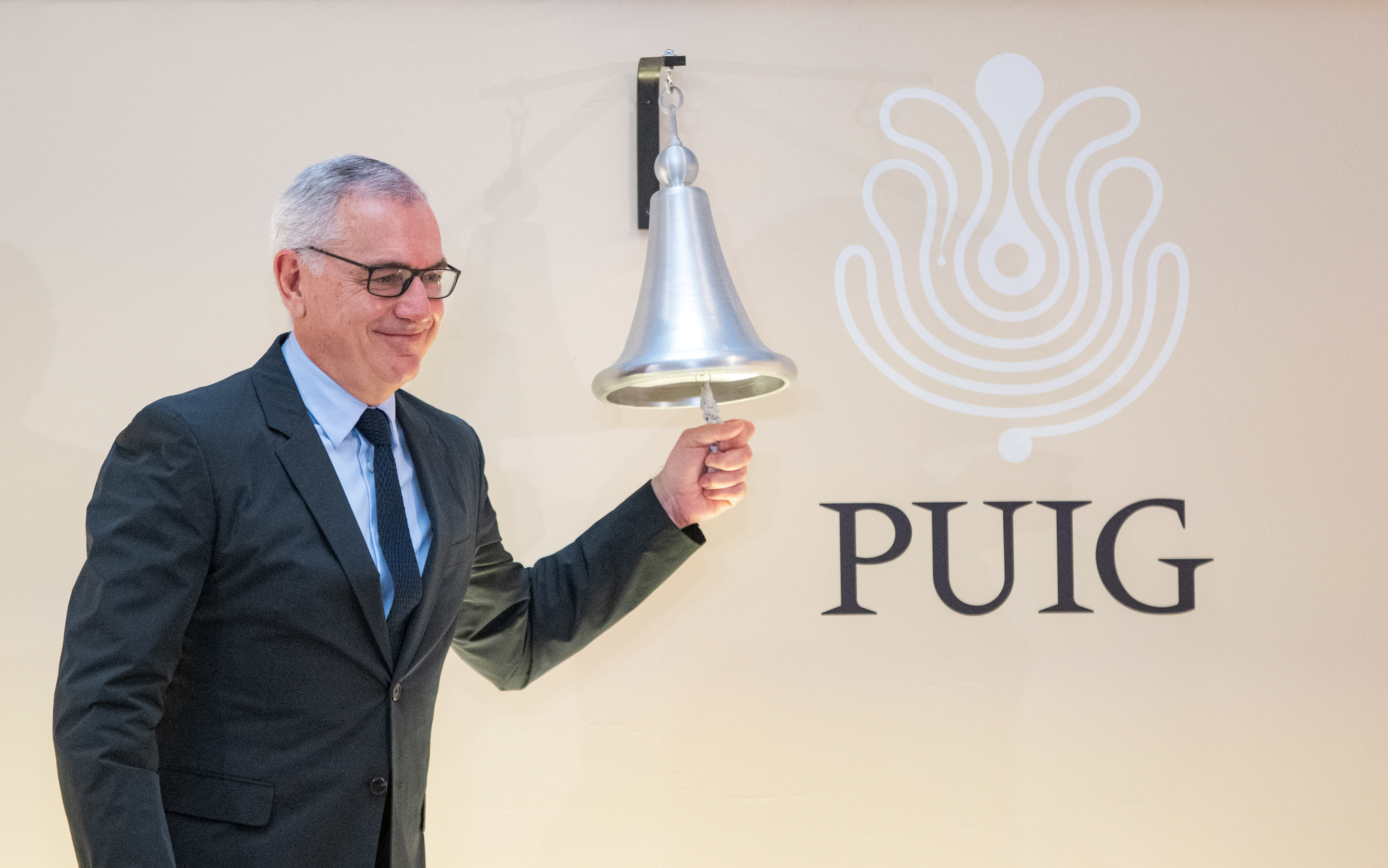 Puig tanca plana en el seu debut a borsa