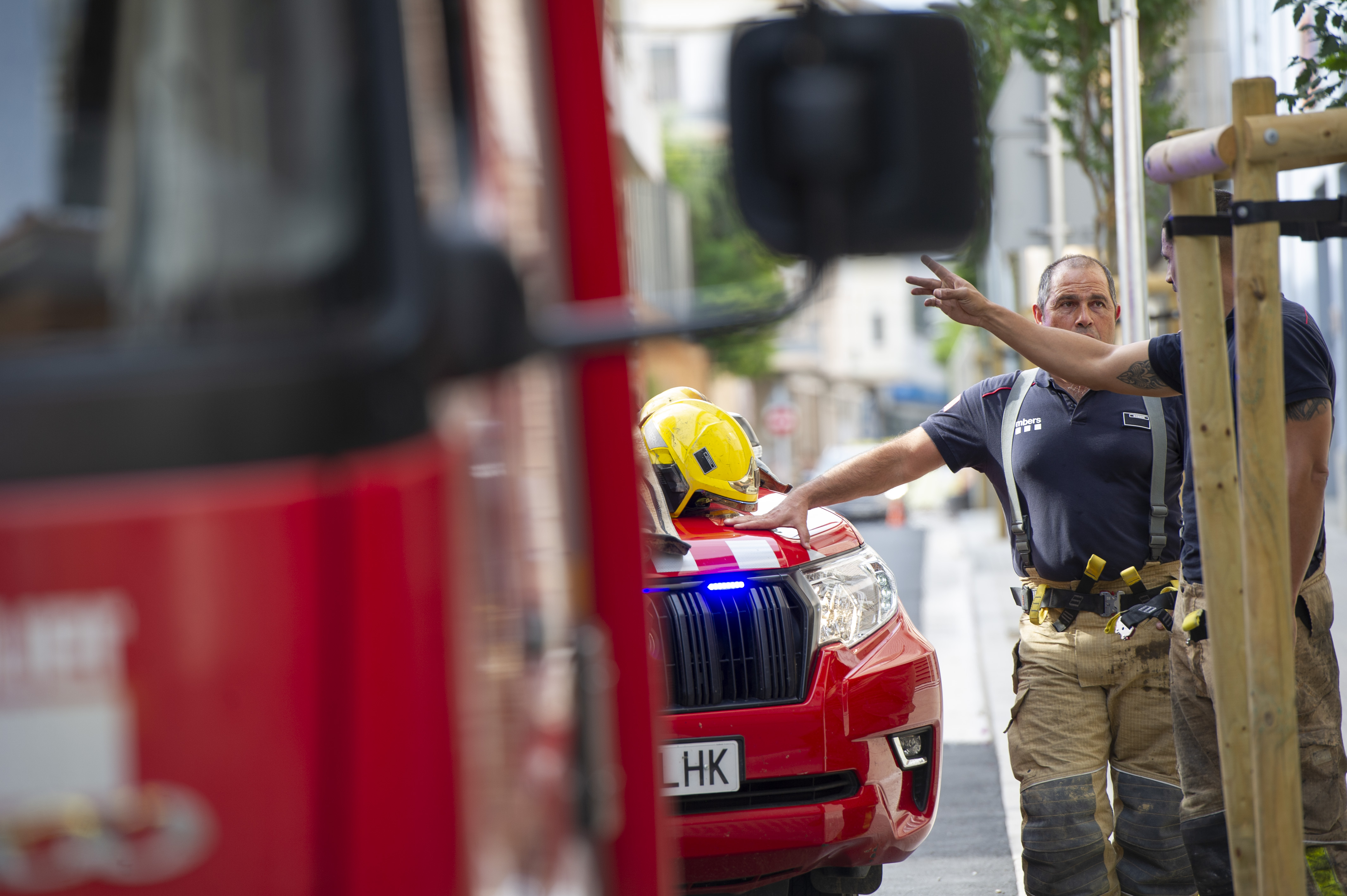 Incendi en un vehicle de recollida de residus a Terrassa