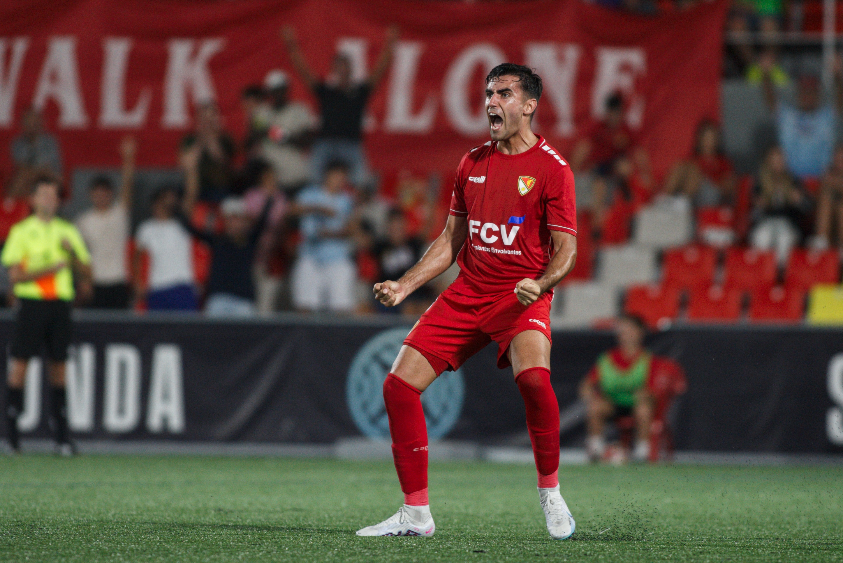 El defensa John Neeskens tampoc continuarà al Terrassa FC