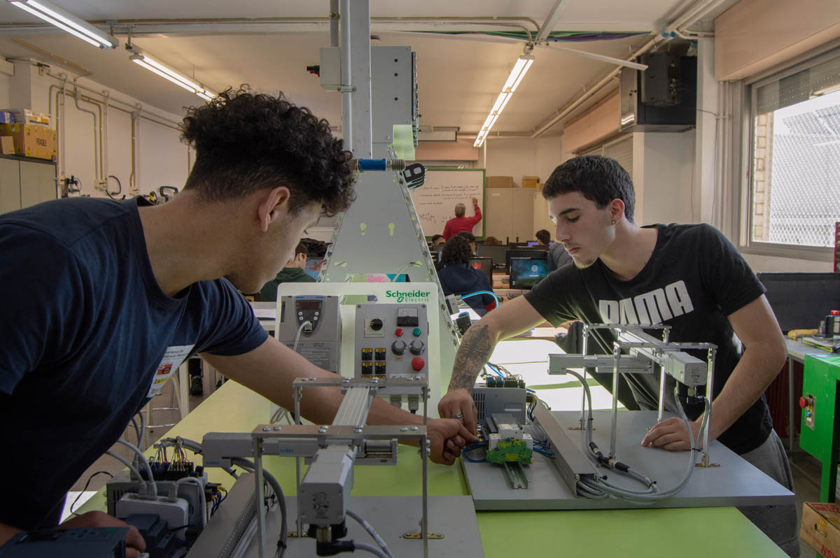 Aquest divendres s'obre la preinscripció a la formació professional