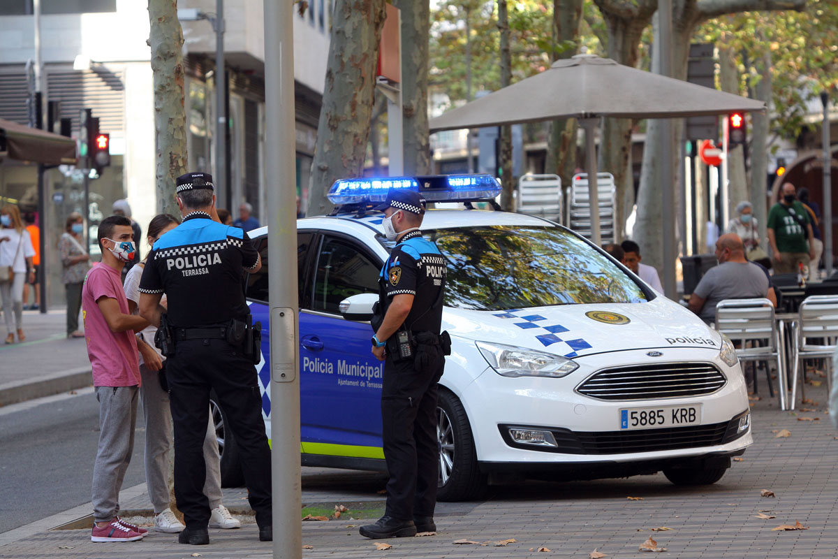 Ferit en fugir després de robar un patinet a Terrassa