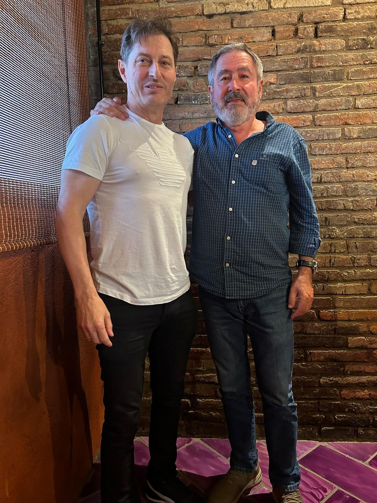 Juan Ruiz Hinojo rep la insígnia del Gremi de la Construcció del Vallès