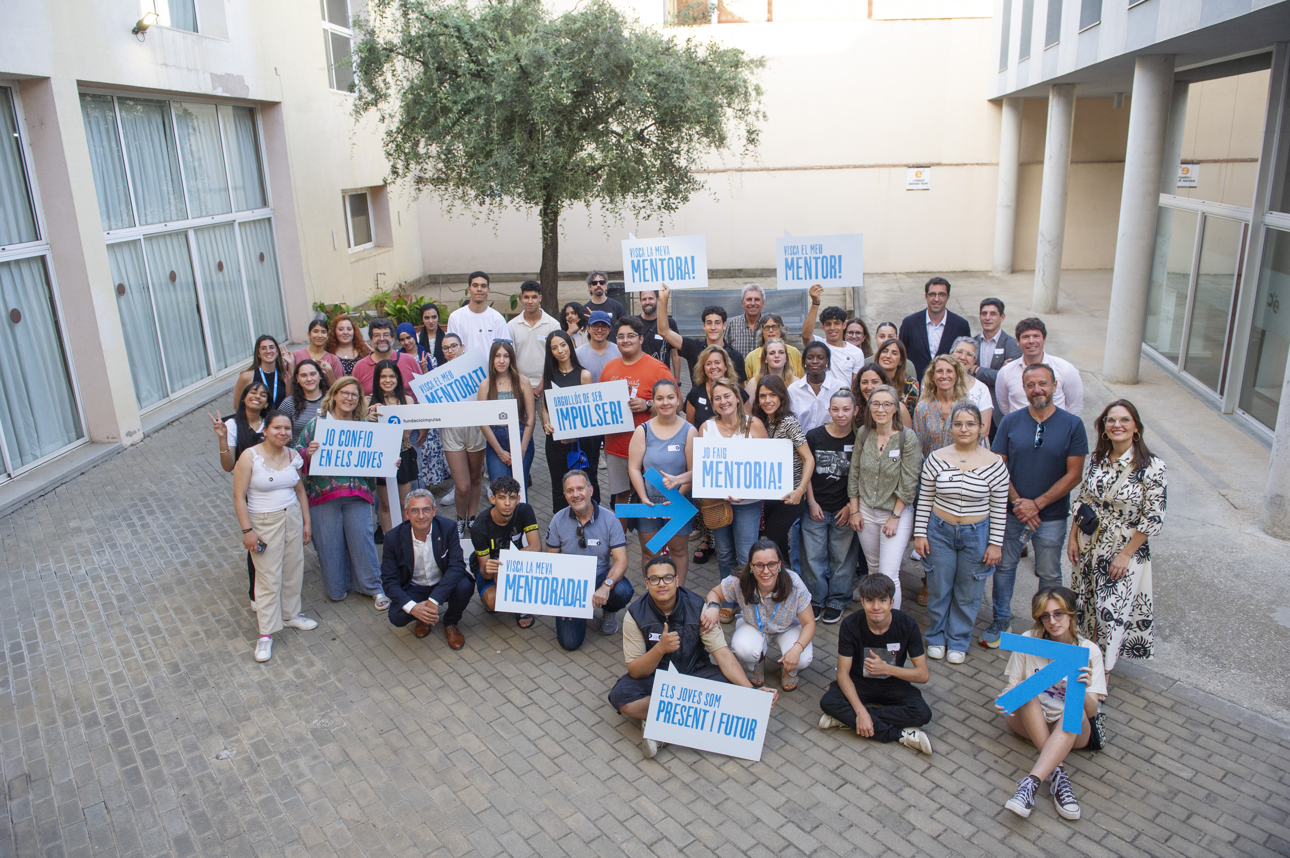 La Fundació Impulsa gradua 13 joves a Terrassa