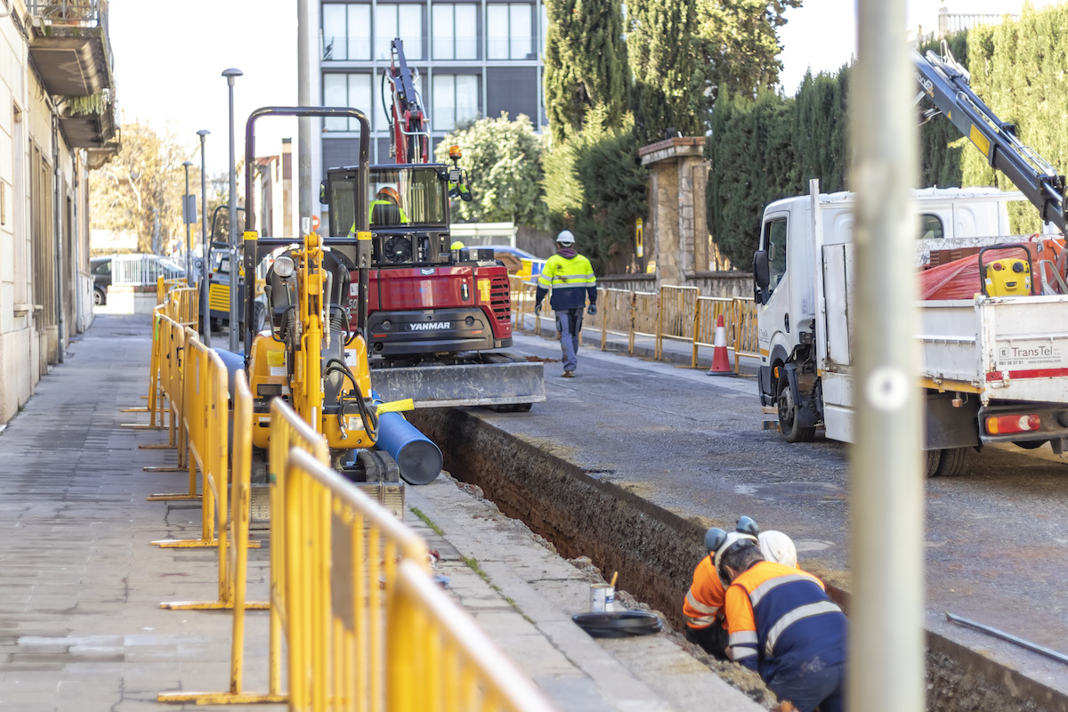 Comencen les obres per obrir el pati de l'Artèxtil a la ciutadania