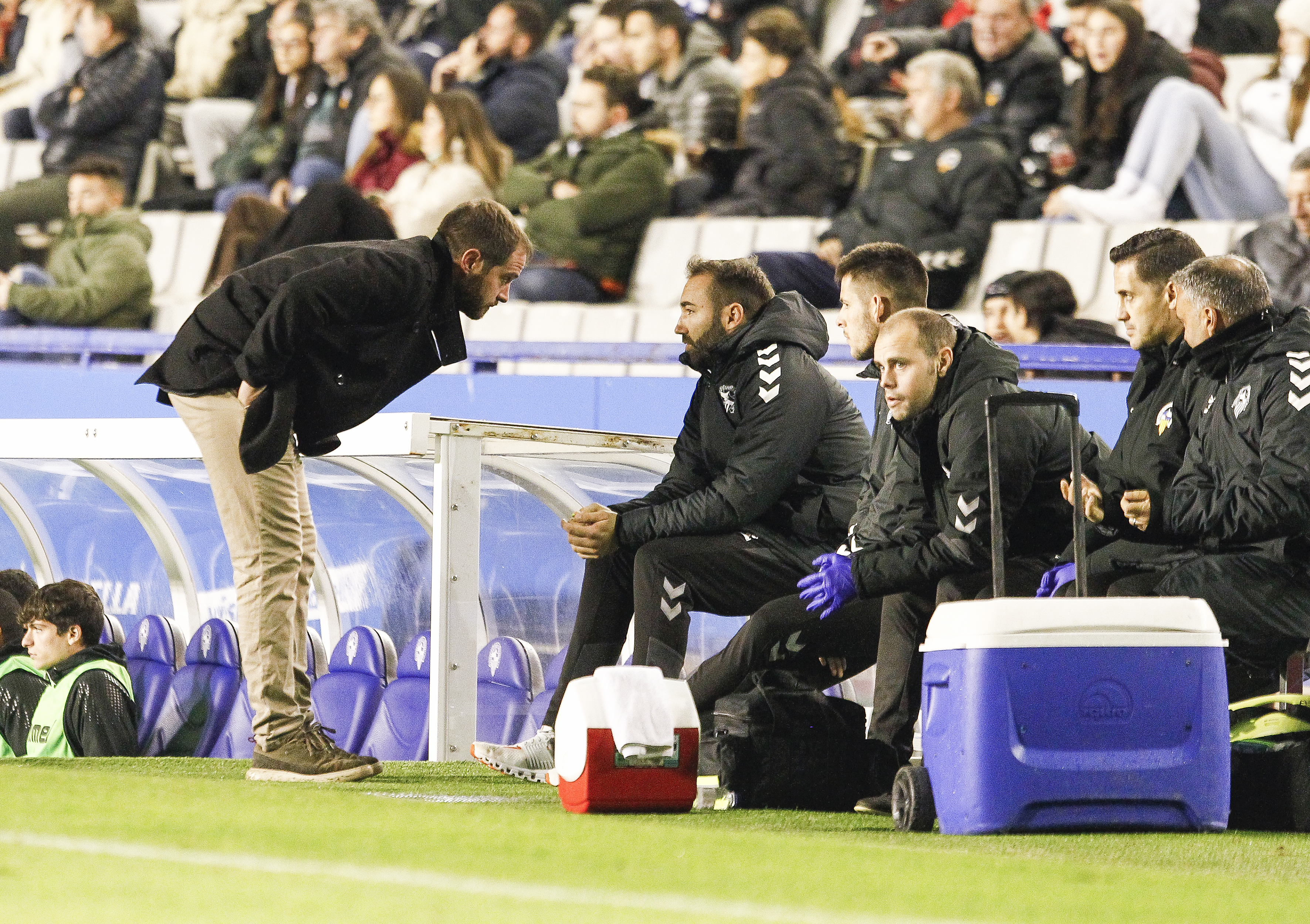 Sabadell i UD Logroñés s'enfronten en un duel per la supervivència