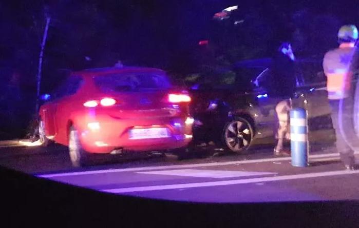 Accident múltiple amb quatre vehicles implicats a la carretera entre Sabadell i Castellar