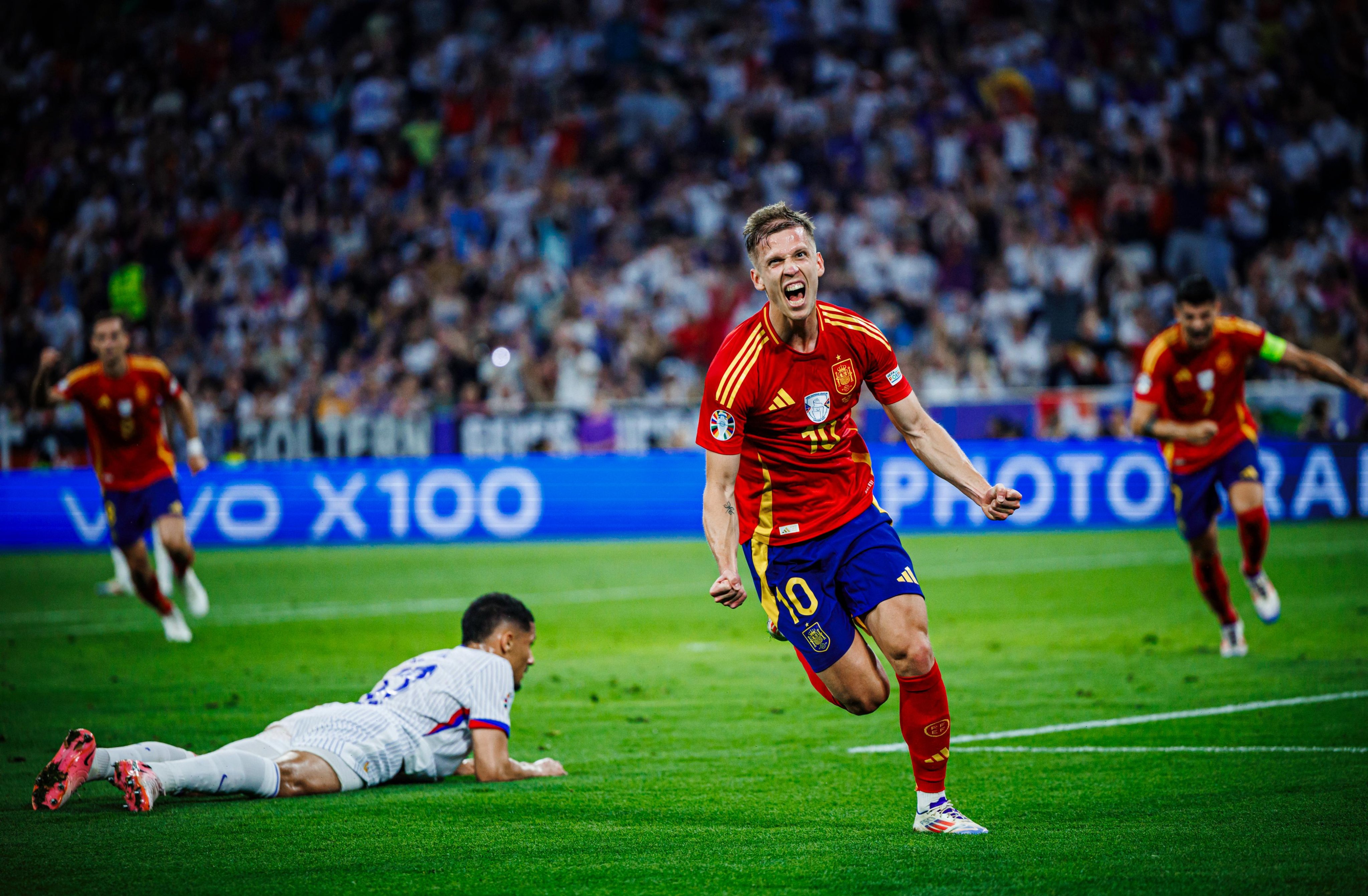 Dani Olmo, clau en el passi de la selecció espanyola a la final