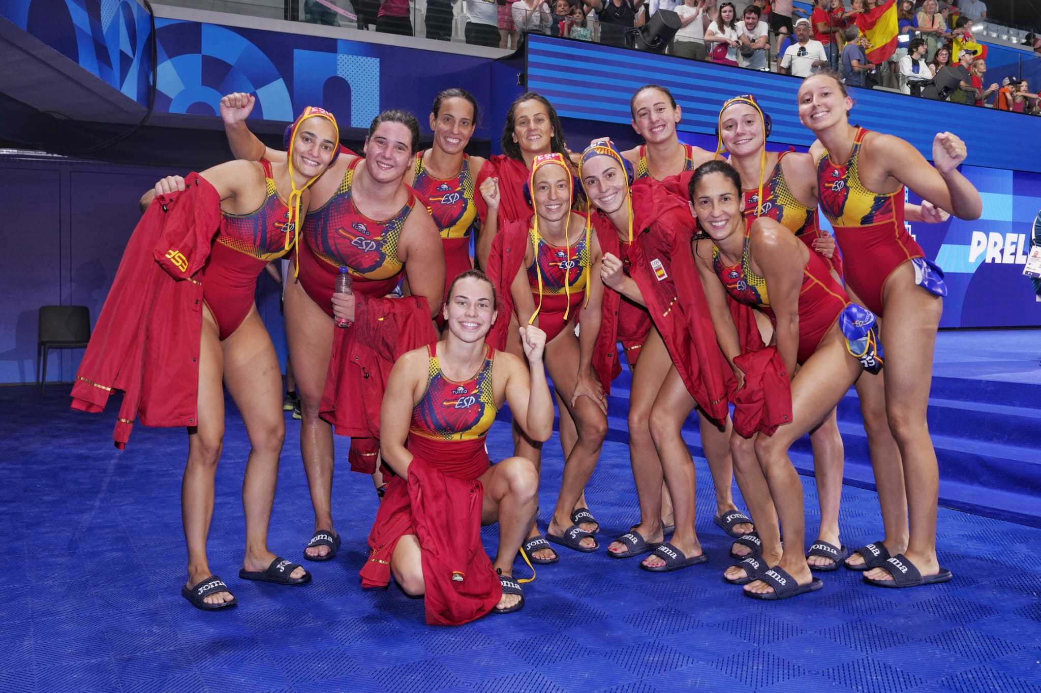 A semifinals amb una golejada implacable contra el Canadà