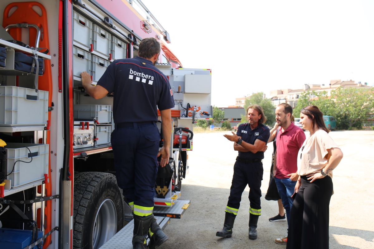 La flota de Bombers es reforça amb un nou vehicle al parc de Terrassa