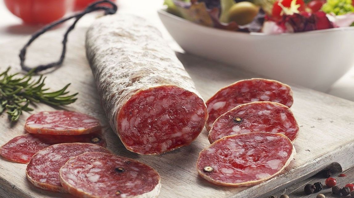 Alerta per la presència de salmonel·la en un fuet venut per un supermercat català