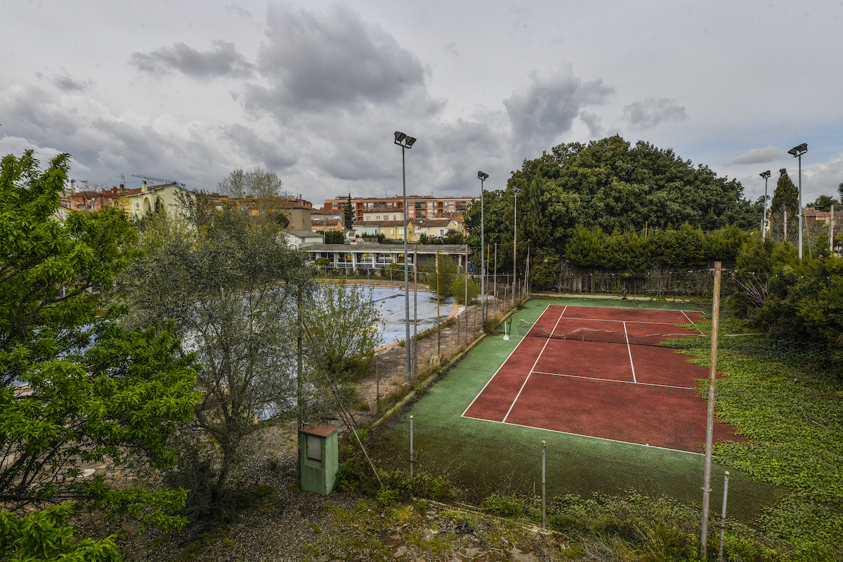 La rehabilitació del poliesportiu de Nostra Llar començarà el 2023, amb un any de retard