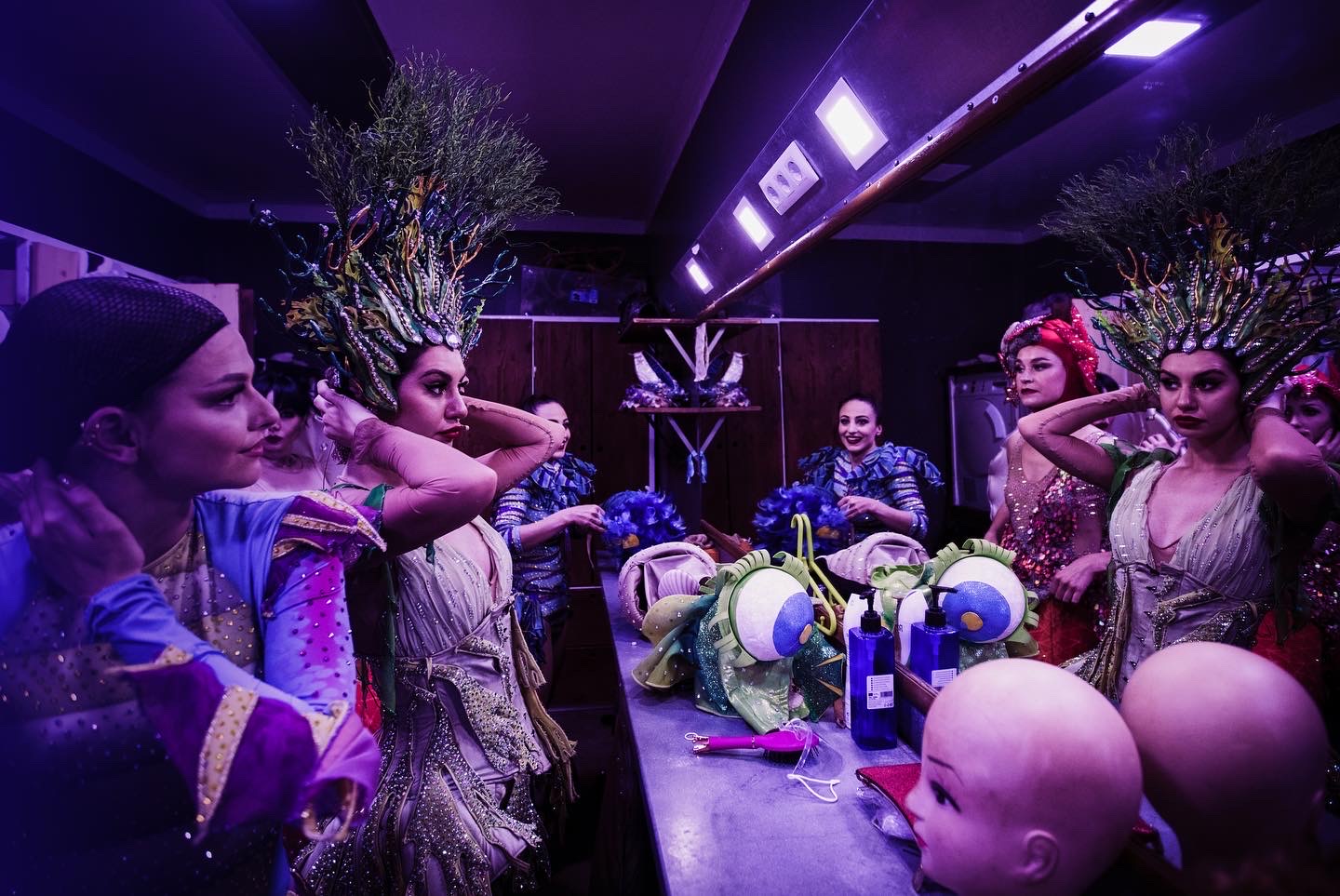 El Circo Sobre Agua portarà més de 40 artistes en una gran carpa a l'Eix Macià