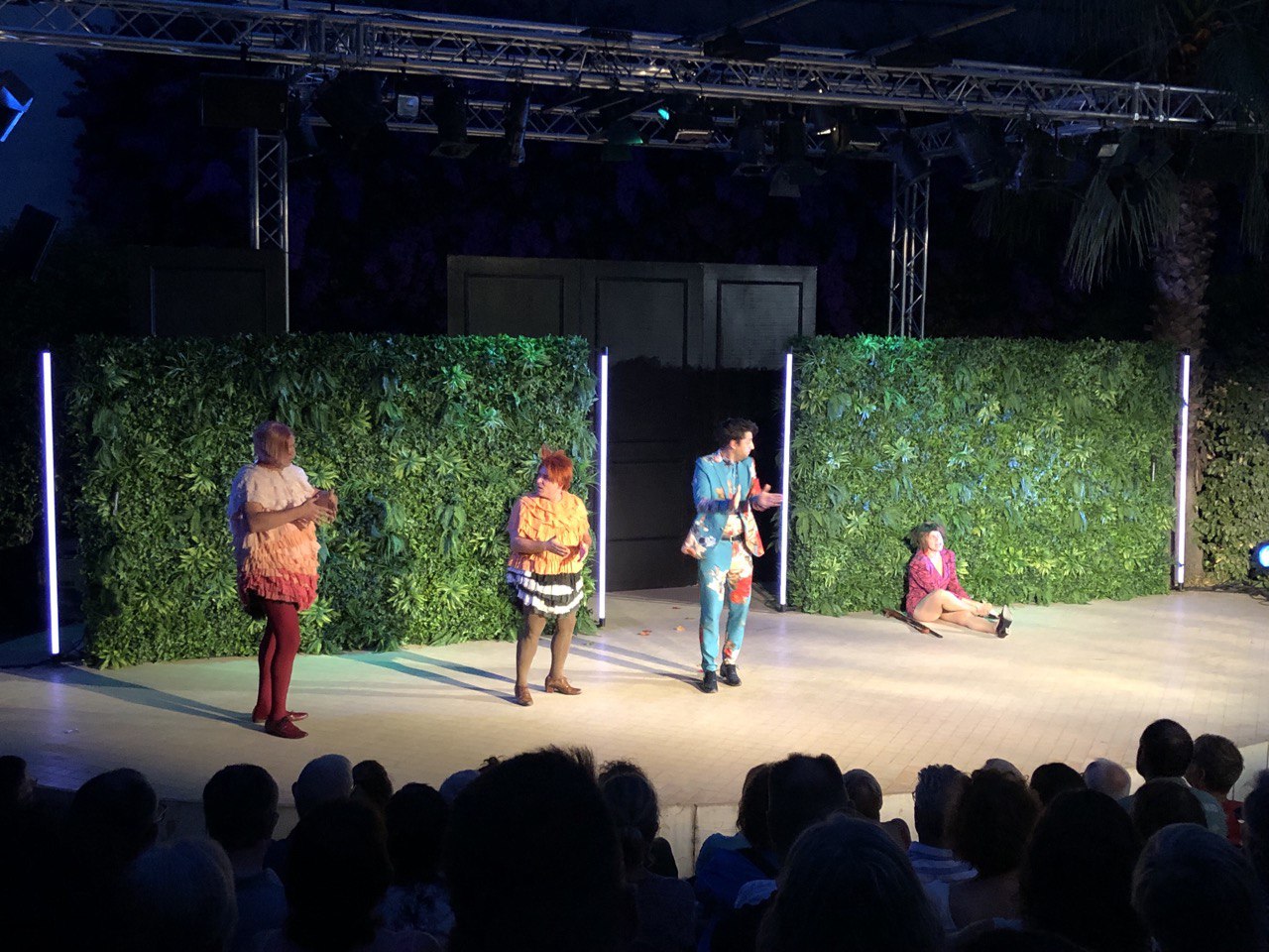 L'humor negre sobrevola el Fresc Festival amb 'Els Ocells' de La Calòrica
