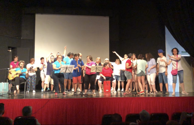 Andi Sabadell acomiada el curs amb la tradicional Festa d'estiu al Casal Pere Quart