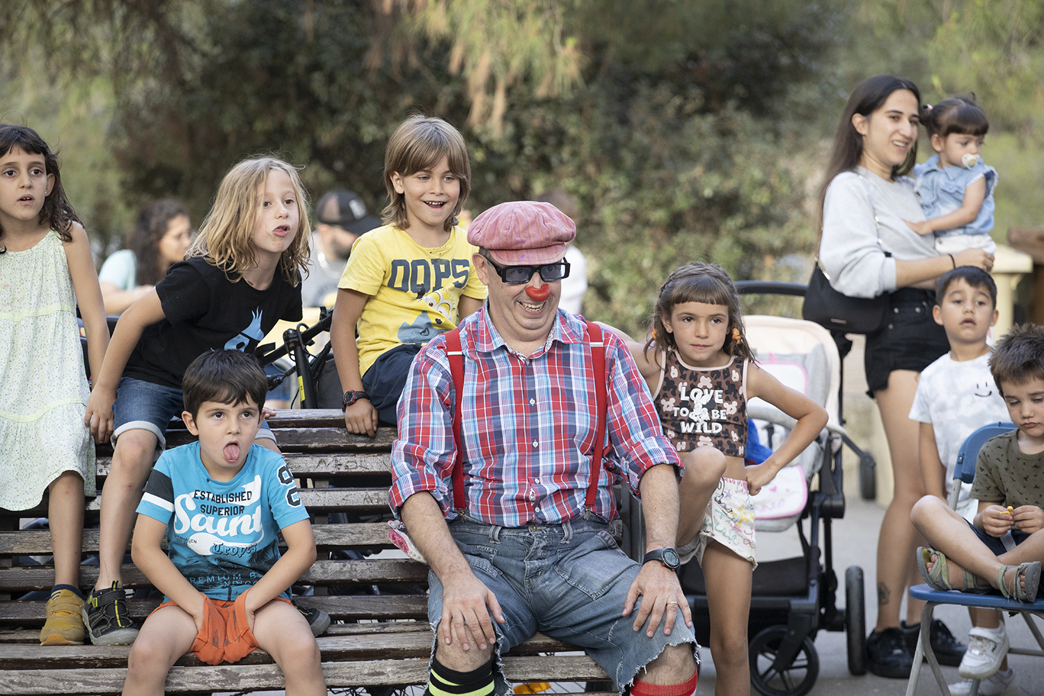 La festa major d'Hostafrancs: el barri petit que s'ha fet gran