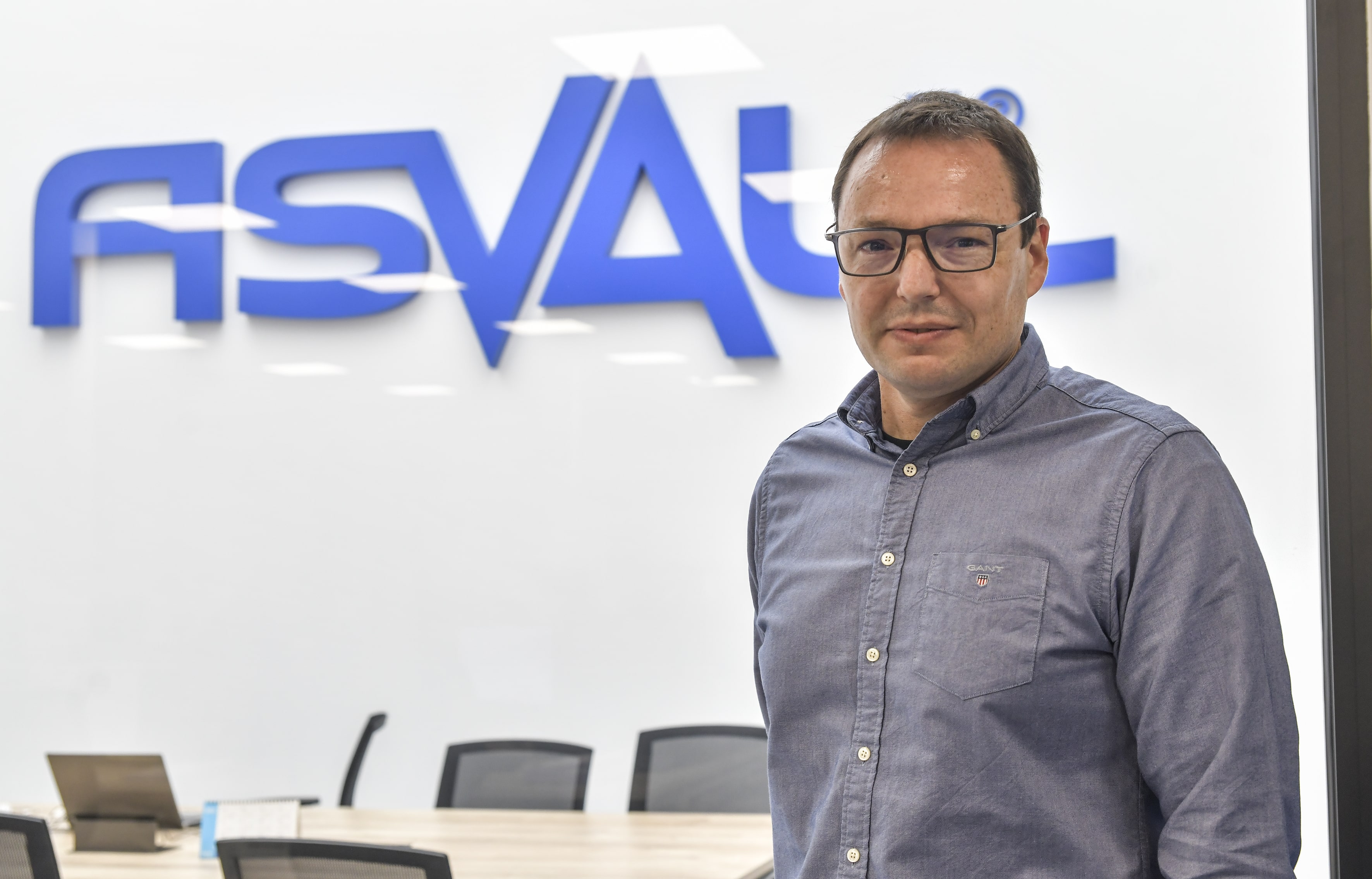 Remuntada de 'play-off' del Sabadell davant el Cornellà (2-1) - 