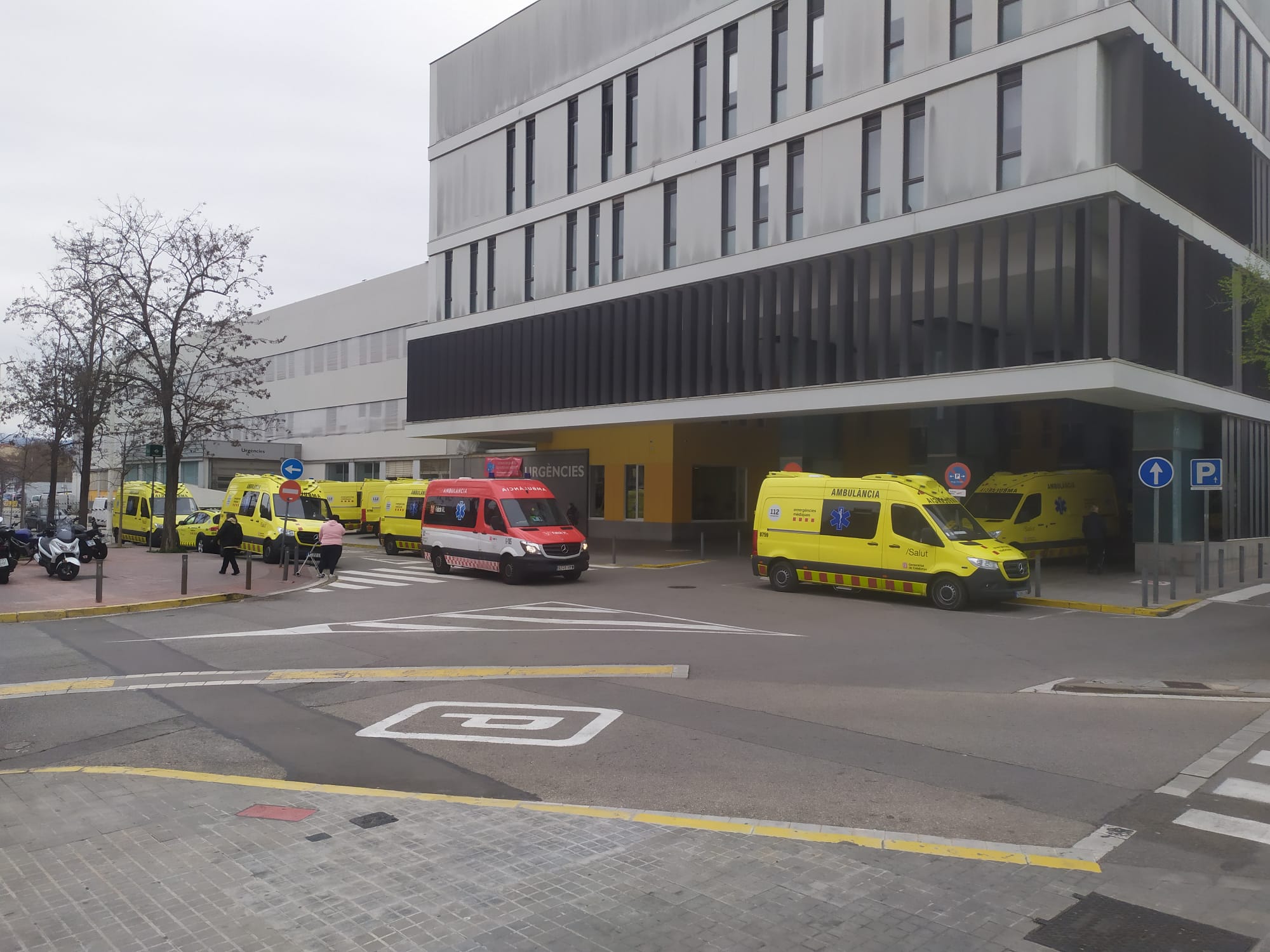 El pic de casos de grip satura de nou les Urgències del Taulí