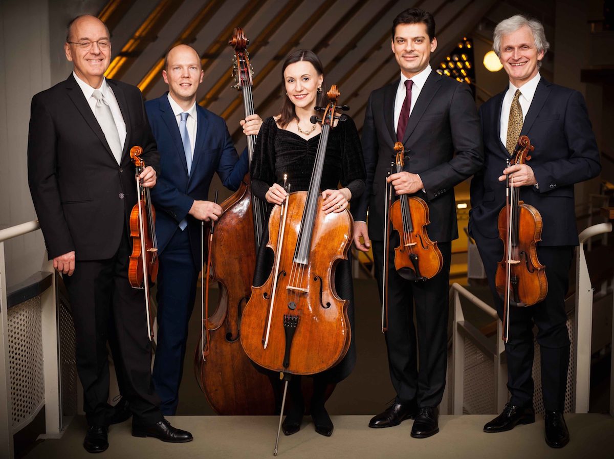 La Philharmonic String Quintet, vol directe des de Berlín