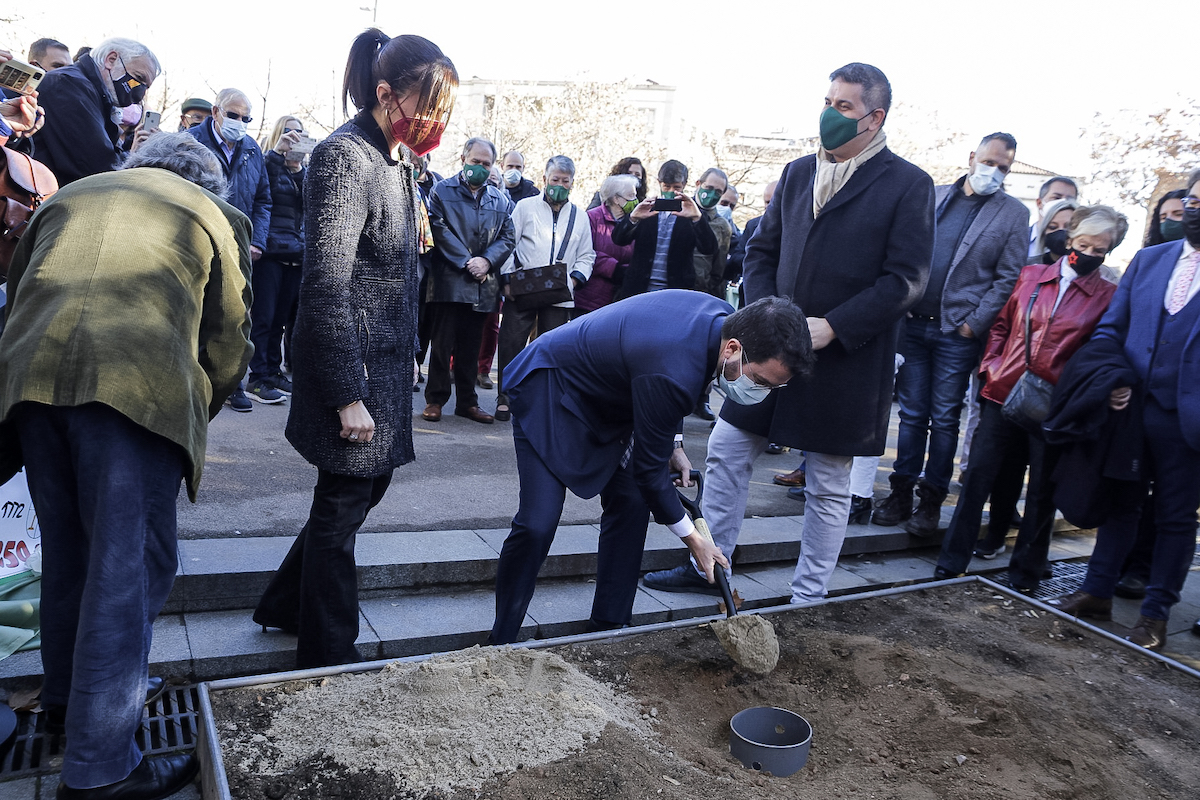 VÍDEO: 250 anys d'història enterrats a la plaça de la Creu Alta