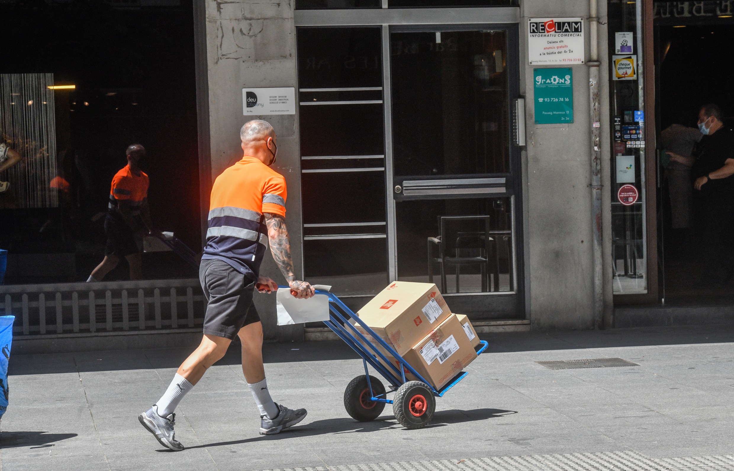 Sabadell tanca el 2021 amb 3.193 aturats menys respecte fa un any