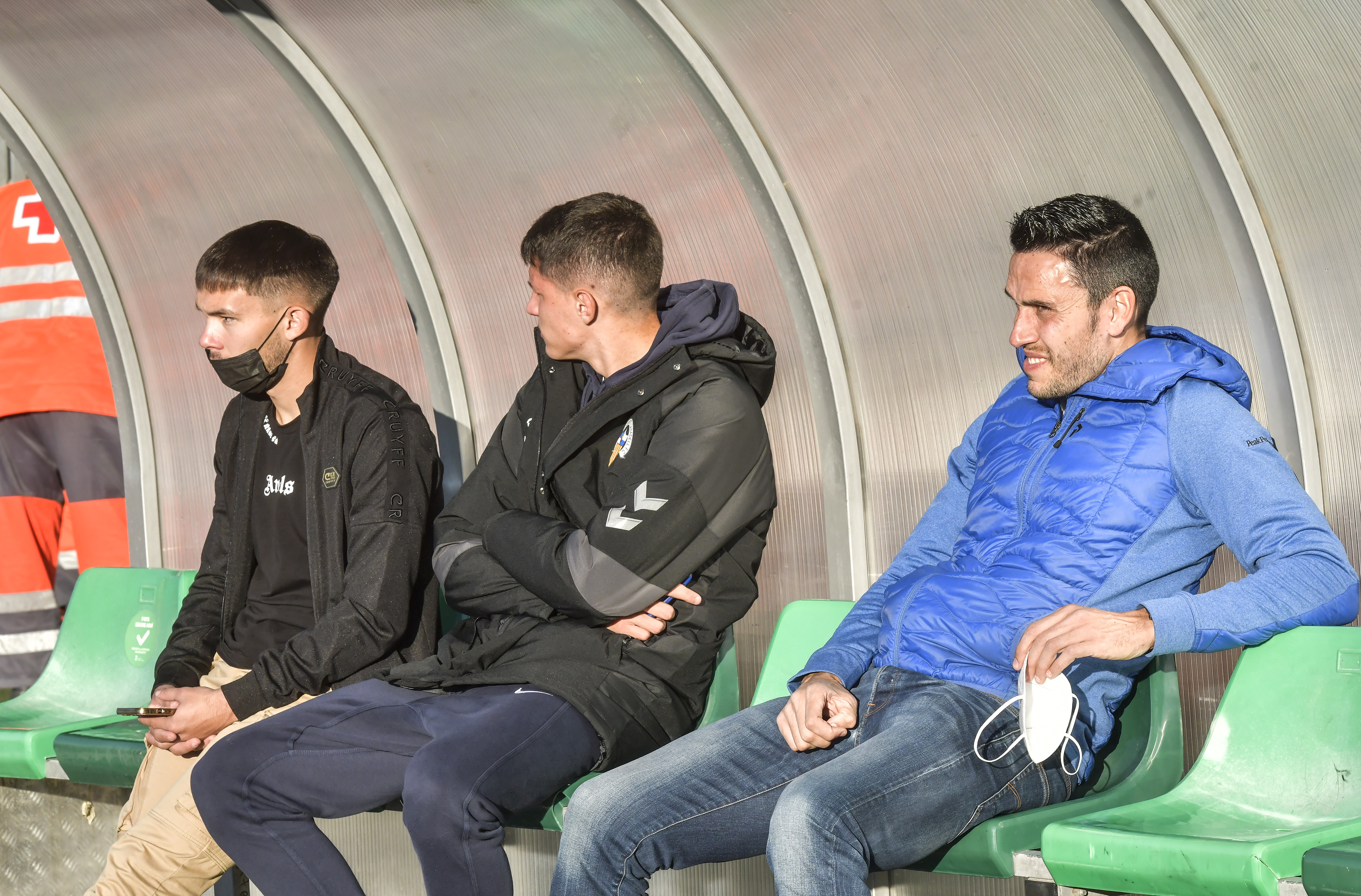 CE Sabadell: les baixes de Facu Garcia i Sergi Altimira deixen en quadre el mig del camp