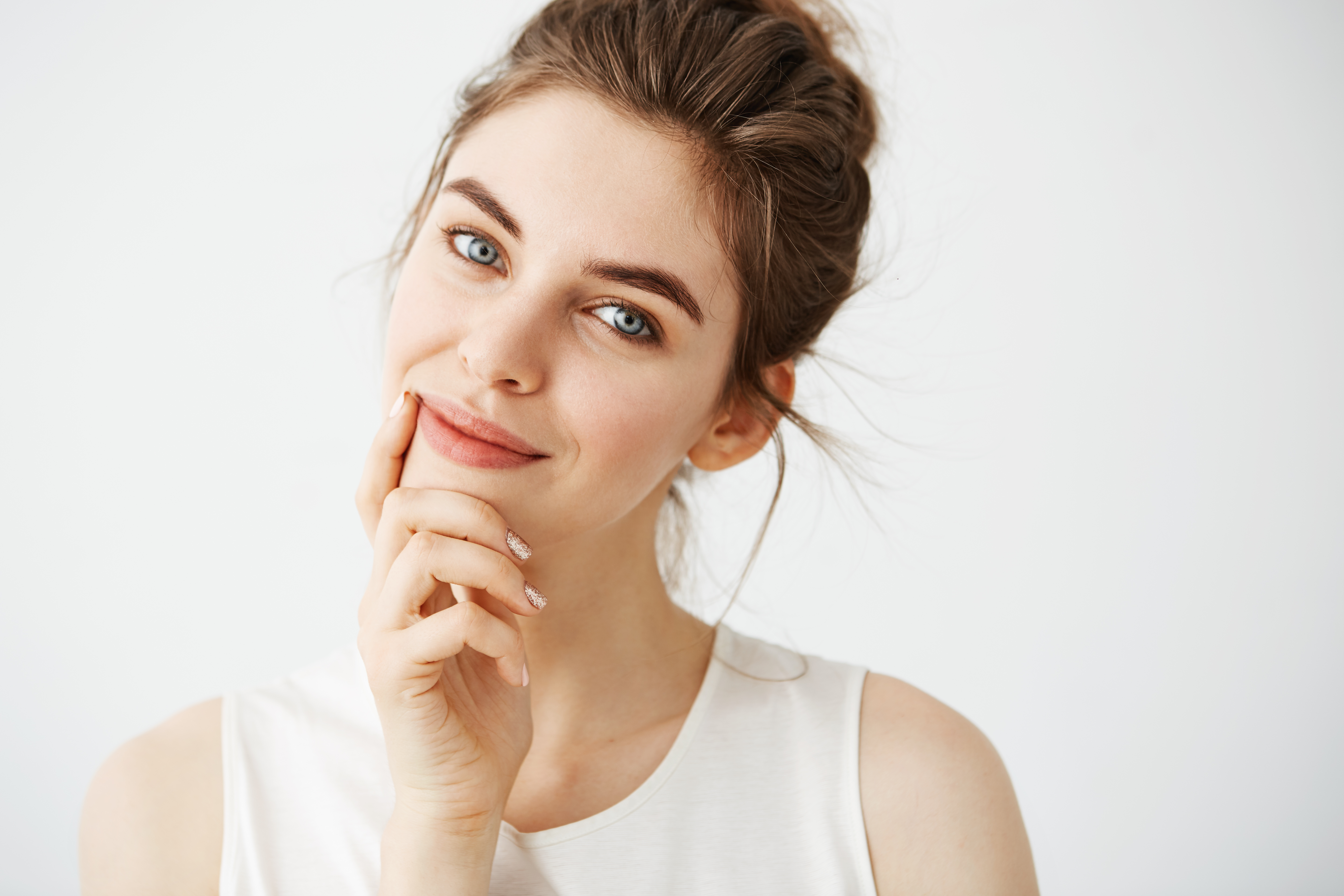 Guanya un xec regal de 300€ en tractaments facials estètics