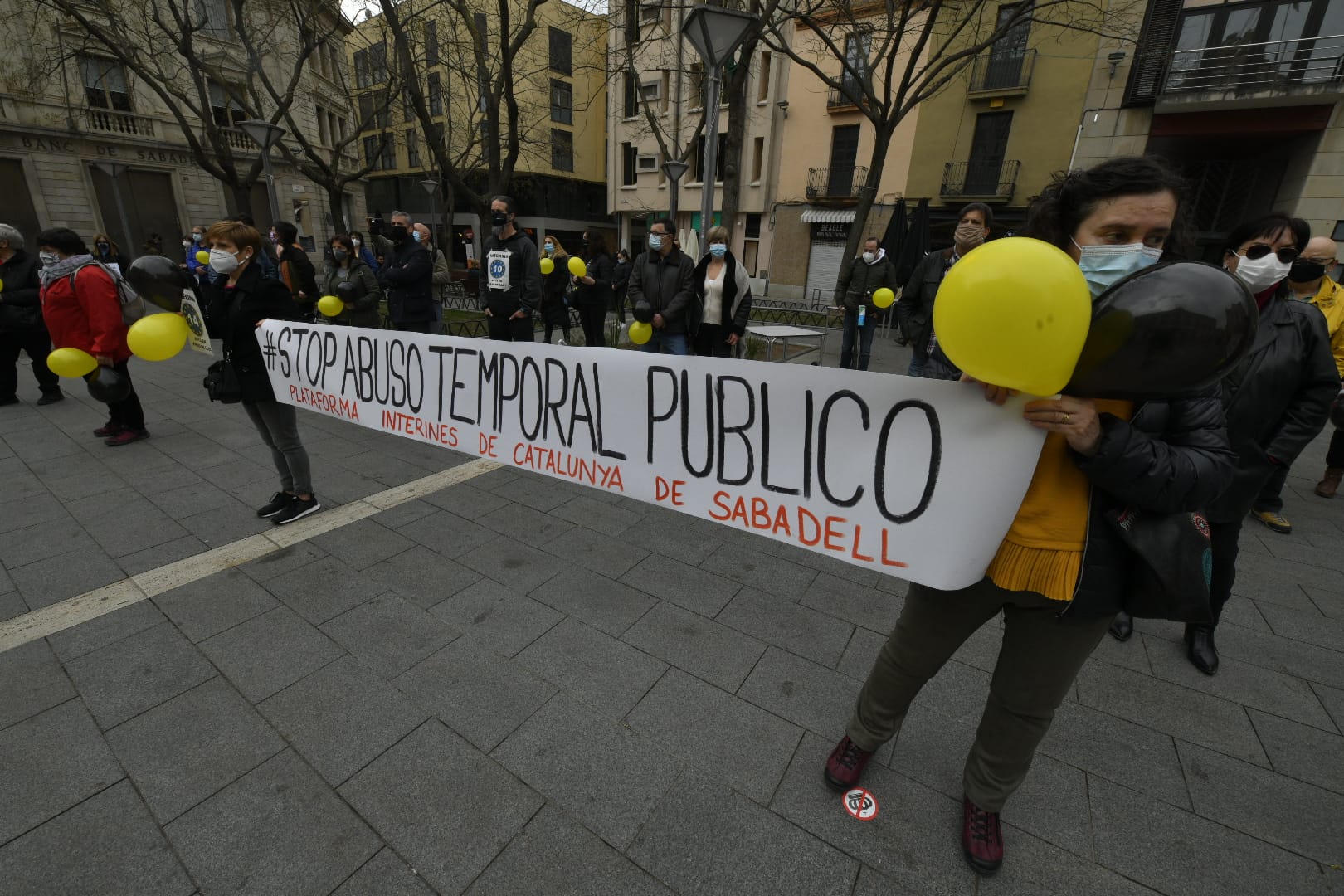 Els treballadors interins exigeixen 