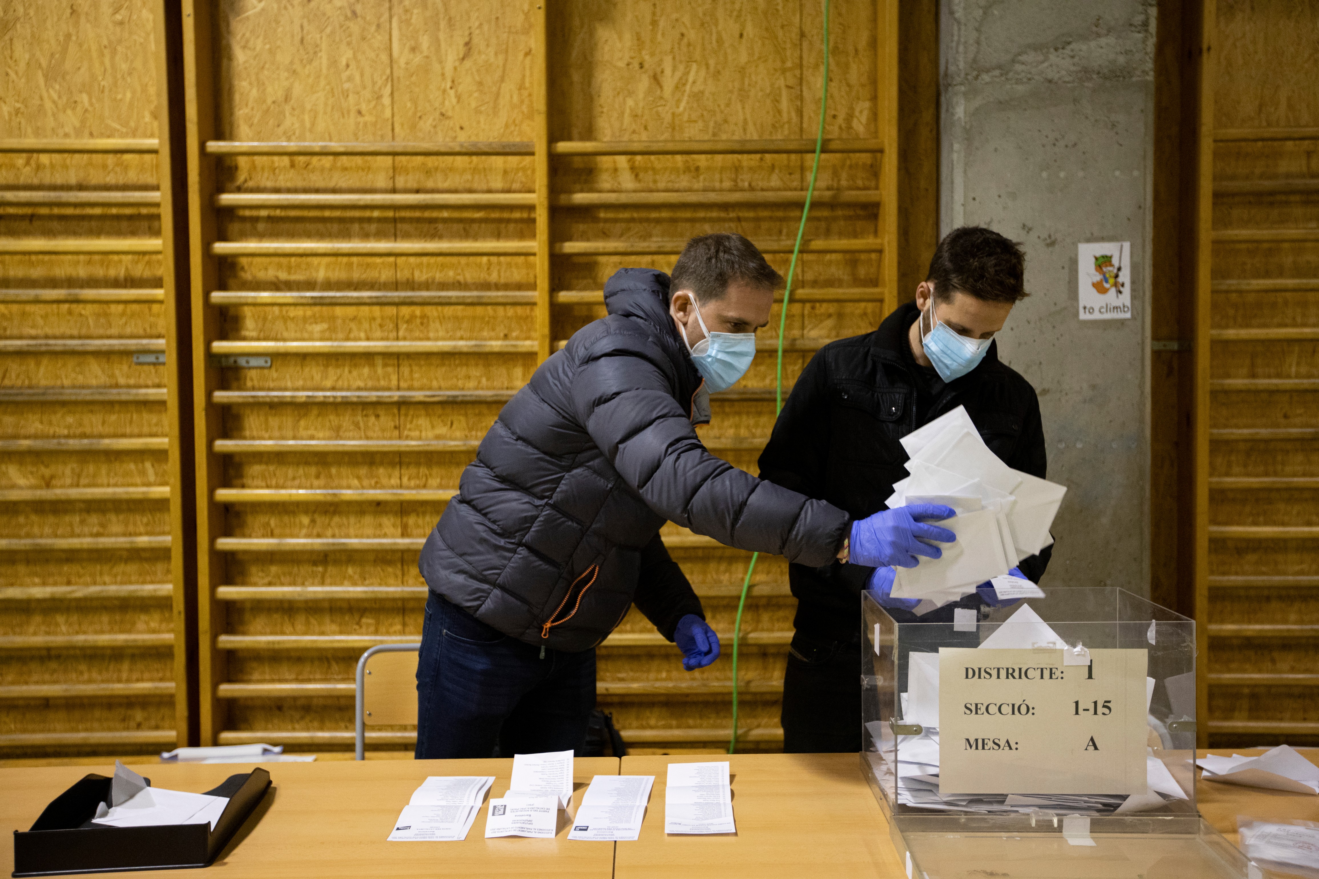 La participació a les eleccions catalanes cau 30 punts a Sabadell