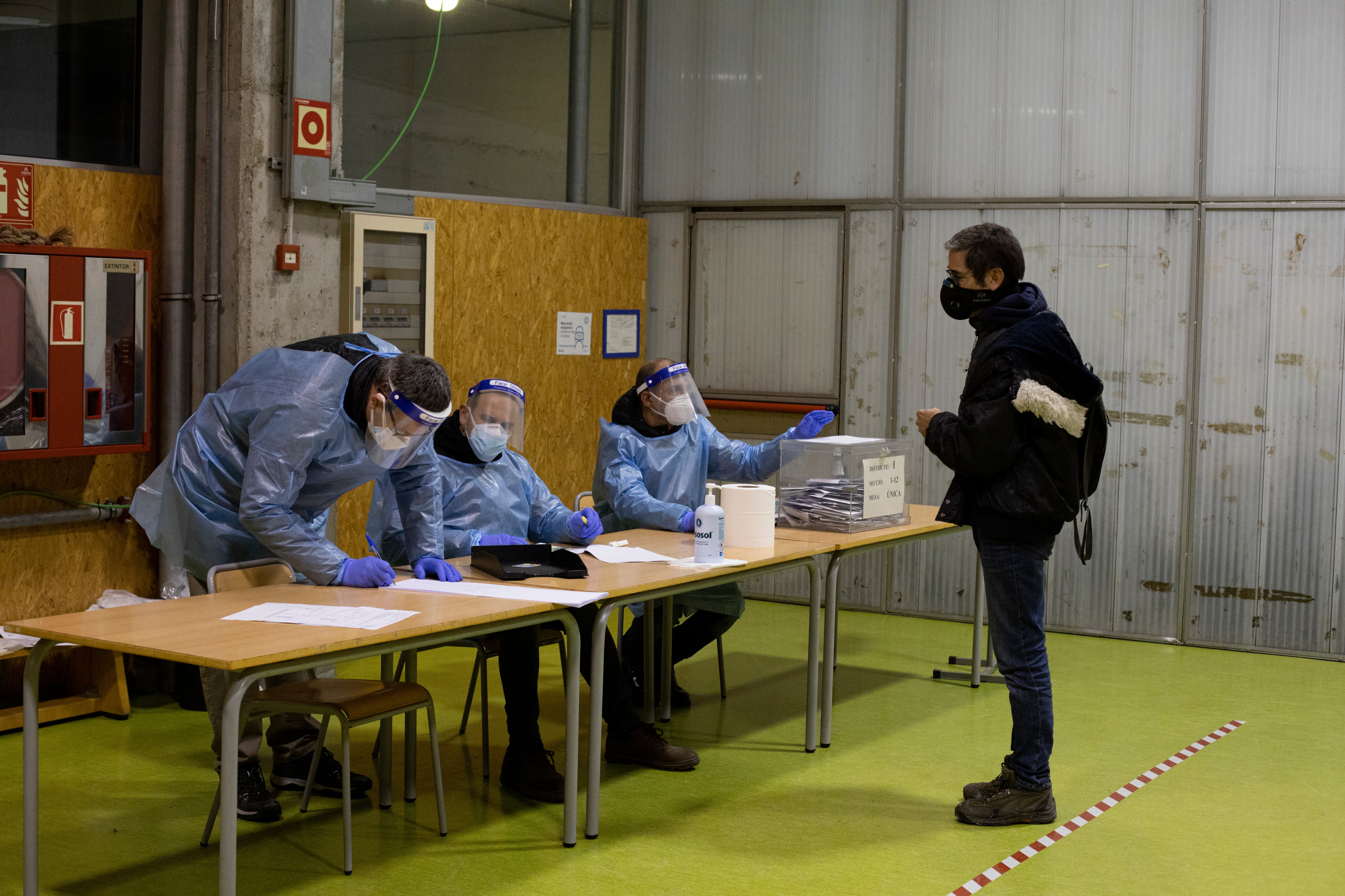 La Franja Covid, amb pocs votants i sense incidències