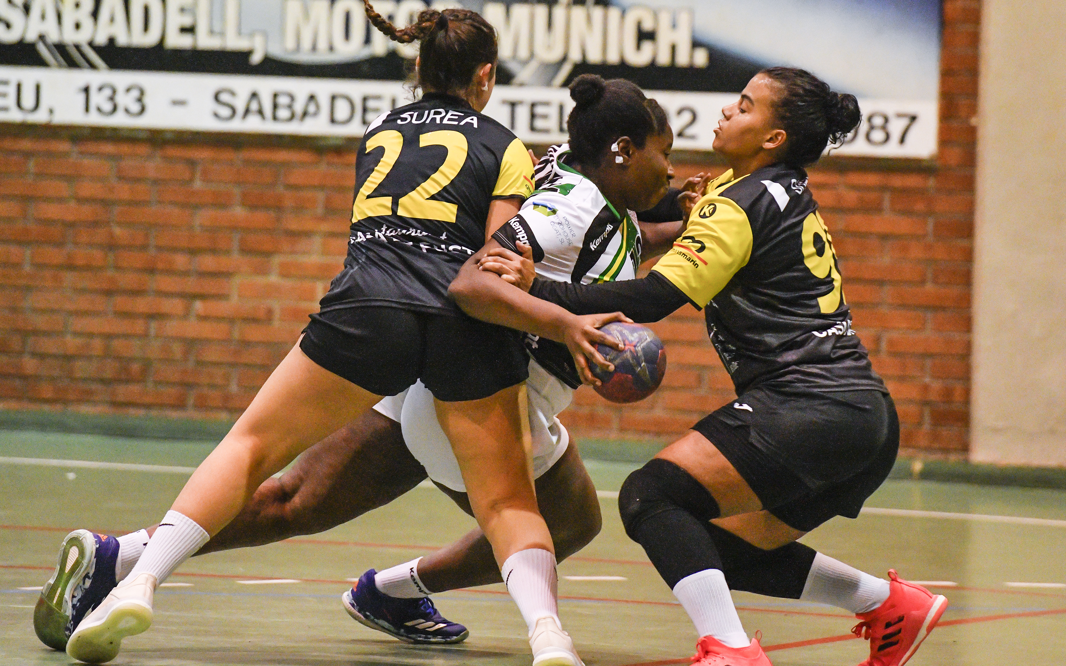 El partit del Sabadell juvenil ajornat per la Covid i l'OAR Gràcia es posa al dia