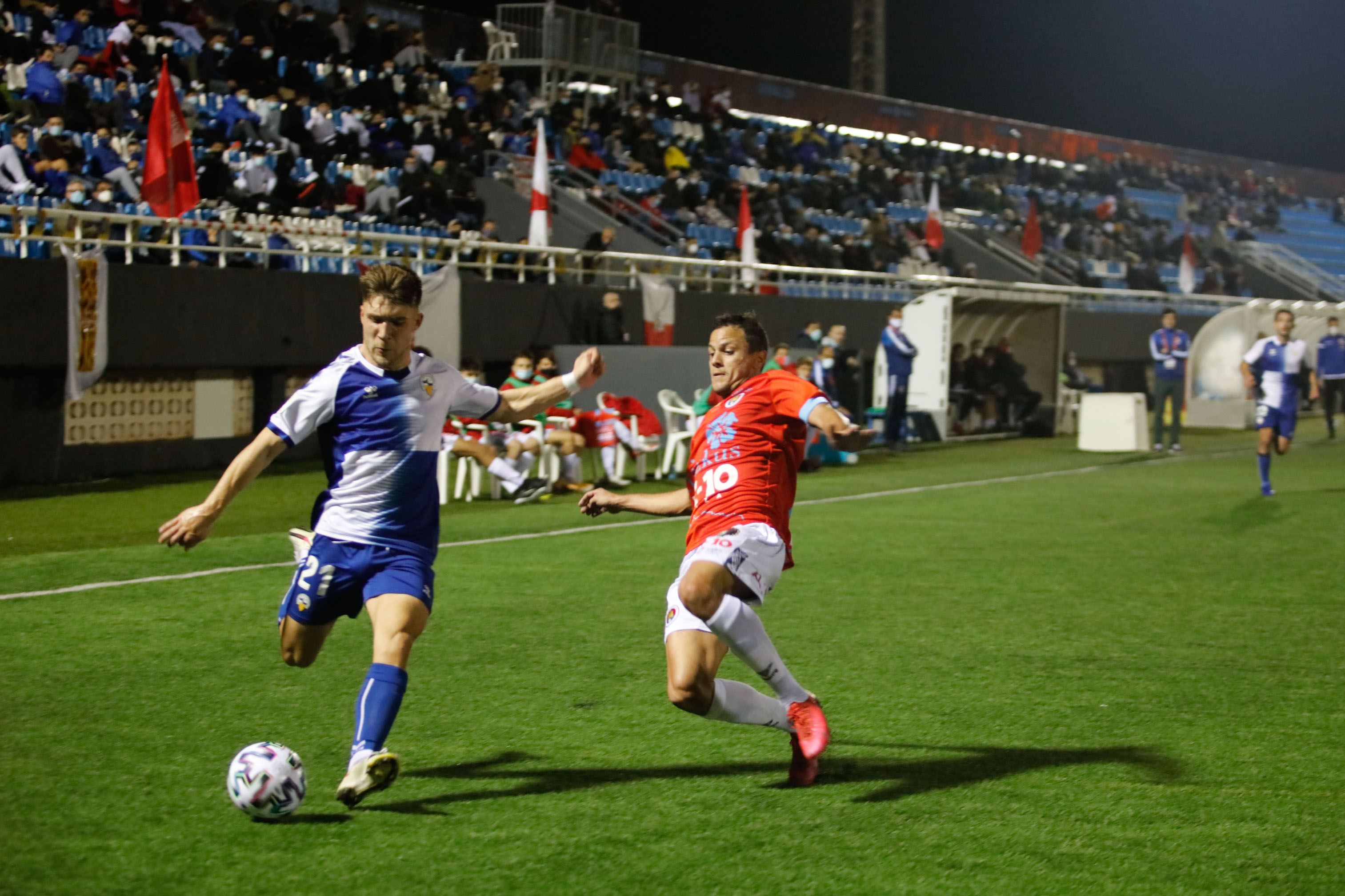 El Sabadell supera l'expedient d'Eivissa amb gols de Néstor i Stoichkov (0-2)