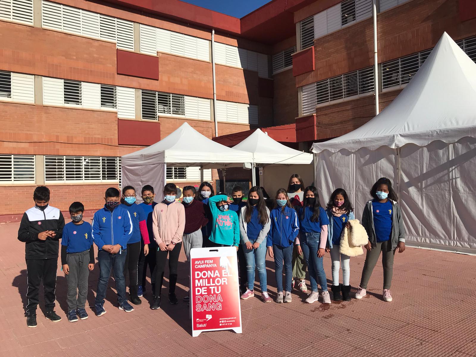 Un centenar de donacions de sang a la campanya promoguda per alumnes de l'escola Joaquim Blume