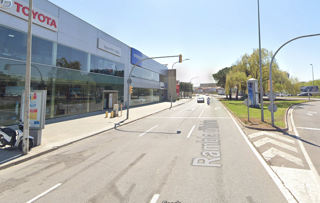 La Policia atén un ciclista ferit i després el multa per conduir begut