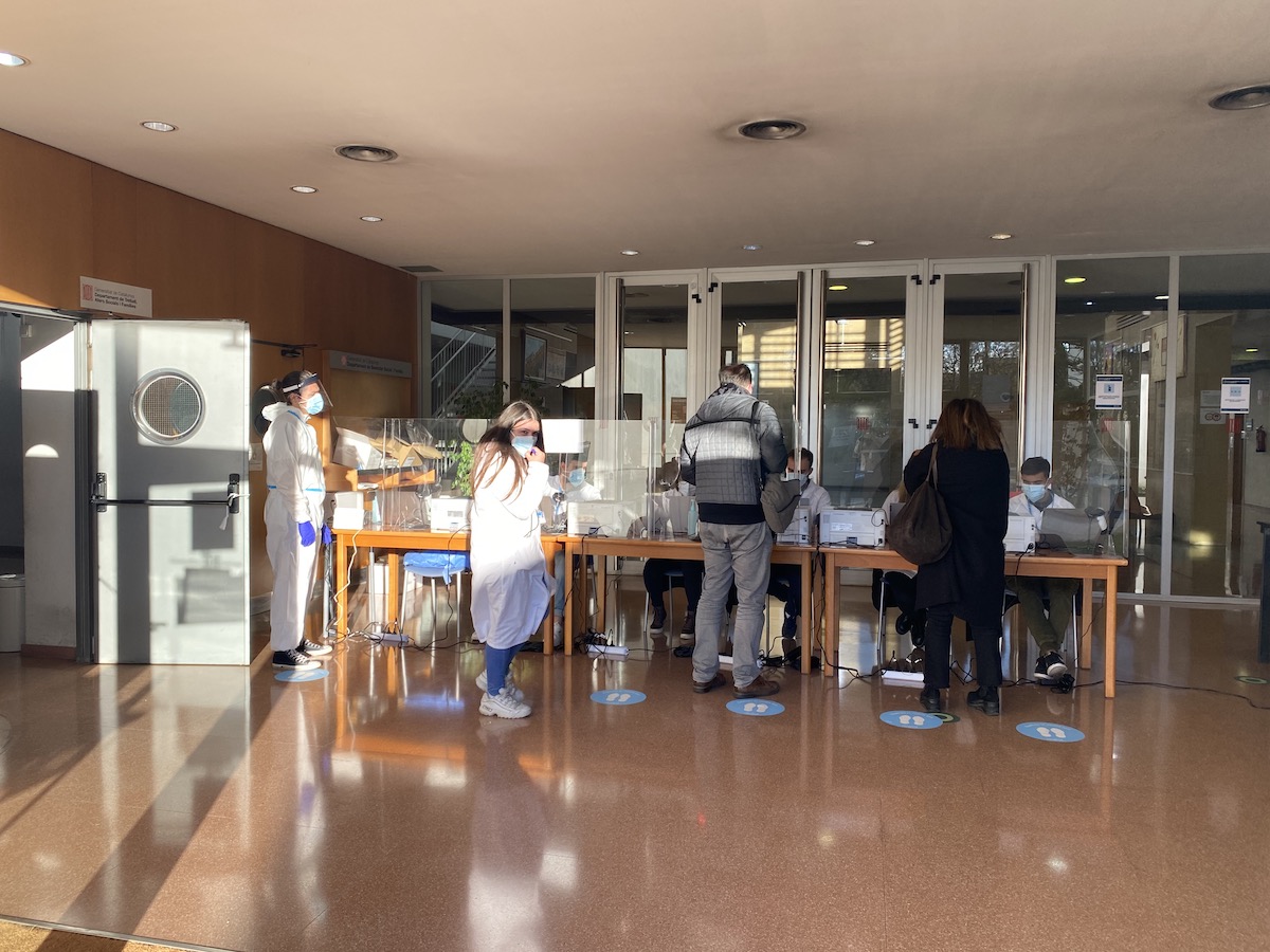 Només un 1% dels testos intensius a Sabadell, positius