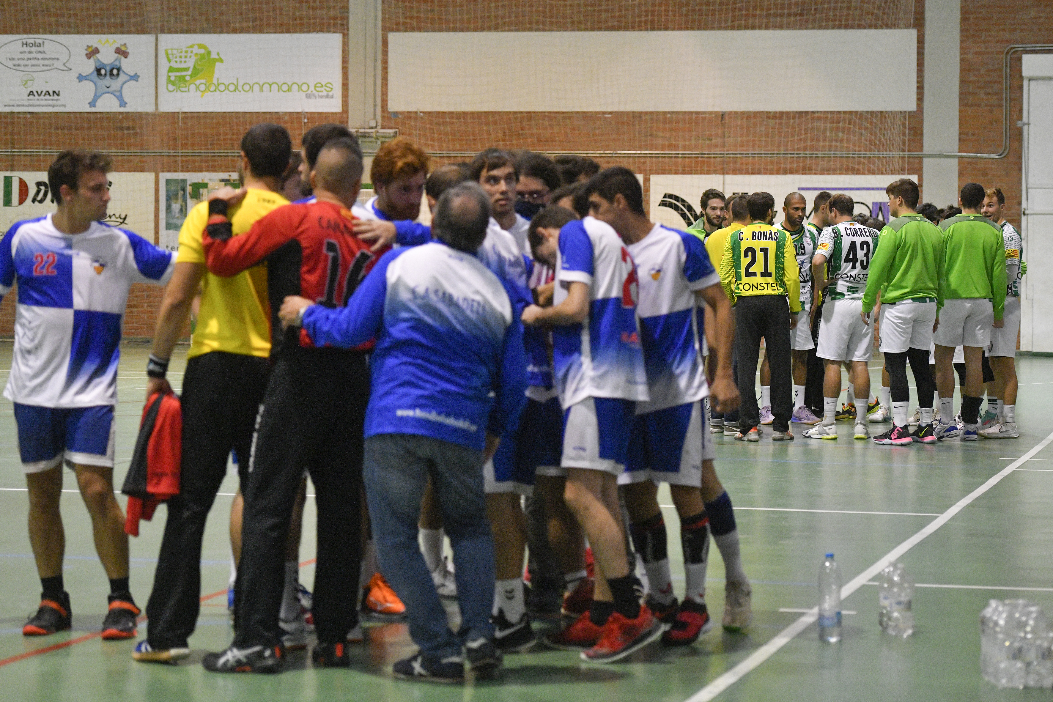 Suspès el derbi masculí i l'OAR Gràcia femení afronta un duel directe contra l'Amposta
