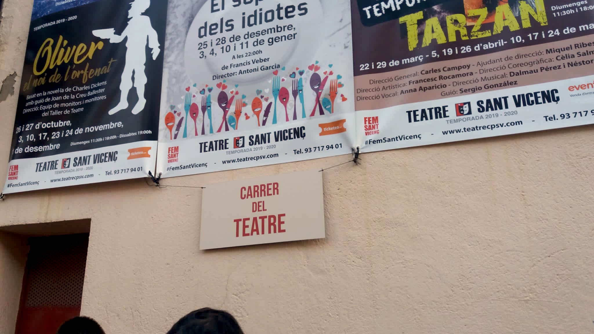 Els veïns de la Creu Alta rebategen el carrer del Teatre