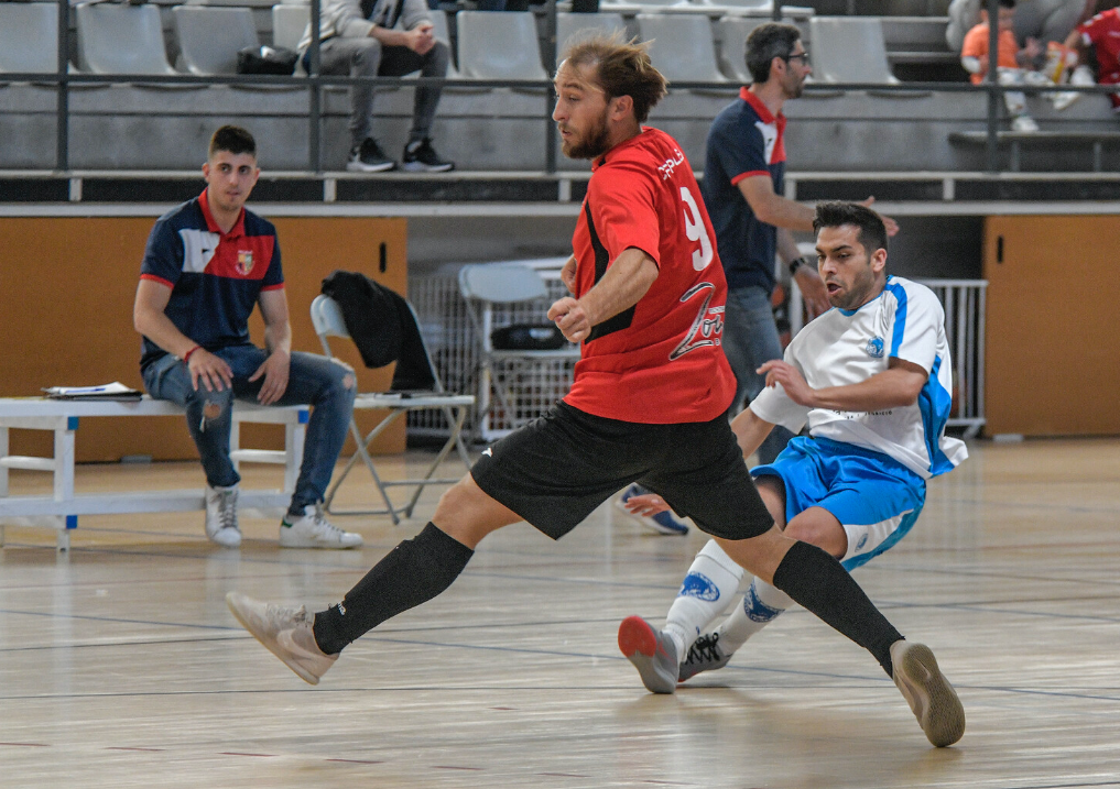 CN Sabadell i Escola Pia fan els deures abans del derbi