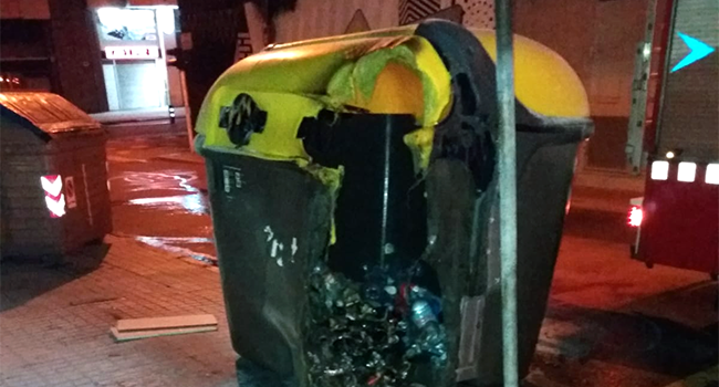 El cost dels incendis de contenidors de la setmana passada a Sabadell s'eleva als 41.000 euros