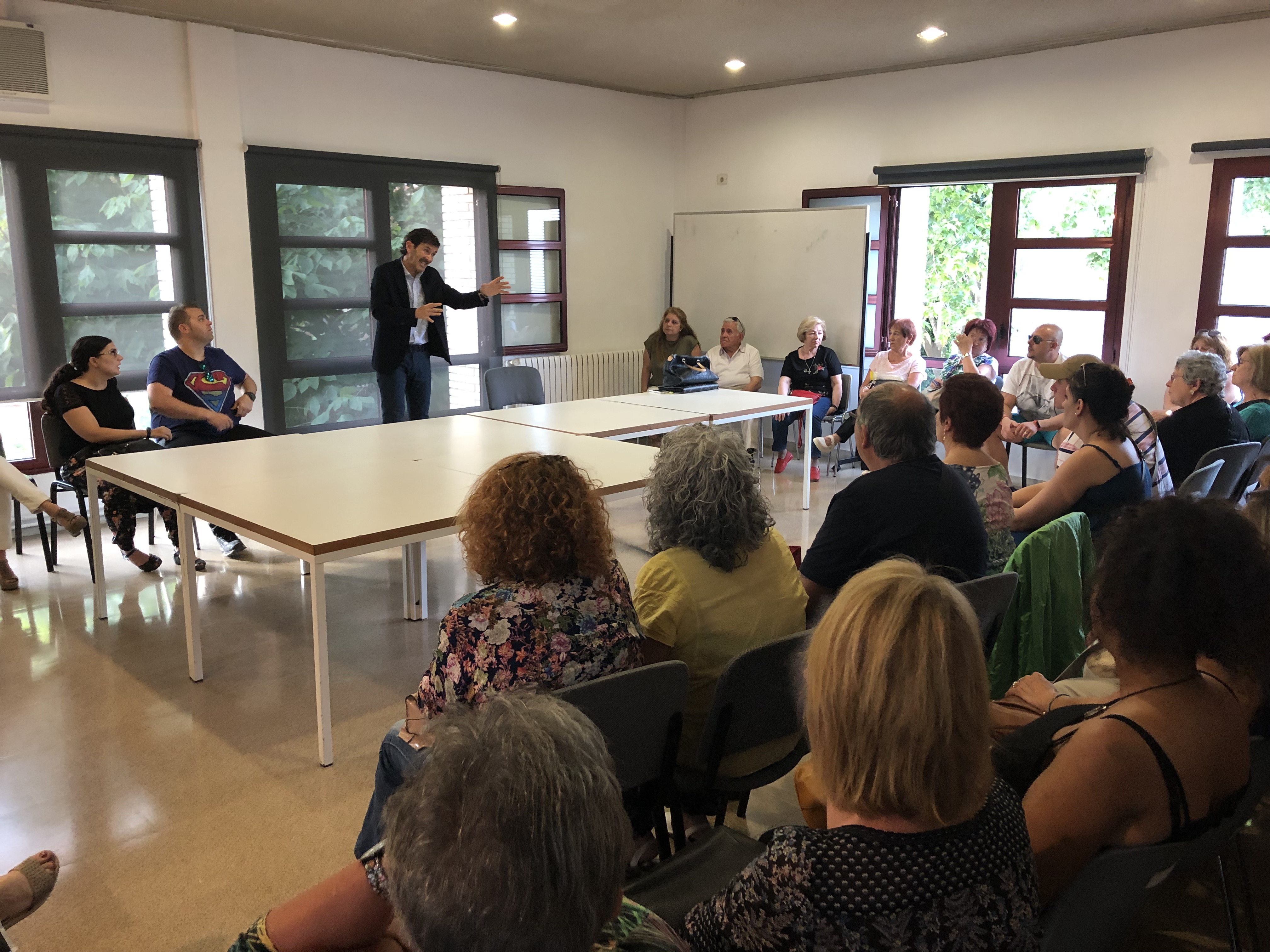 Ja són gairebé 200 les persones estafades en el cas dels viatges falsos