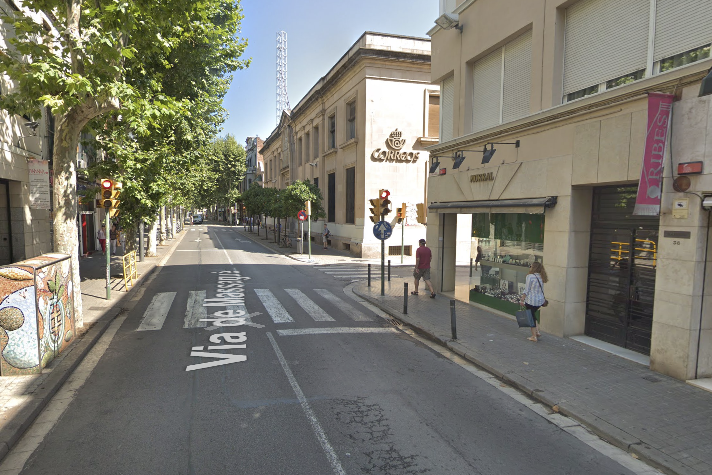 Atropellen una menor a la Via Massagué
