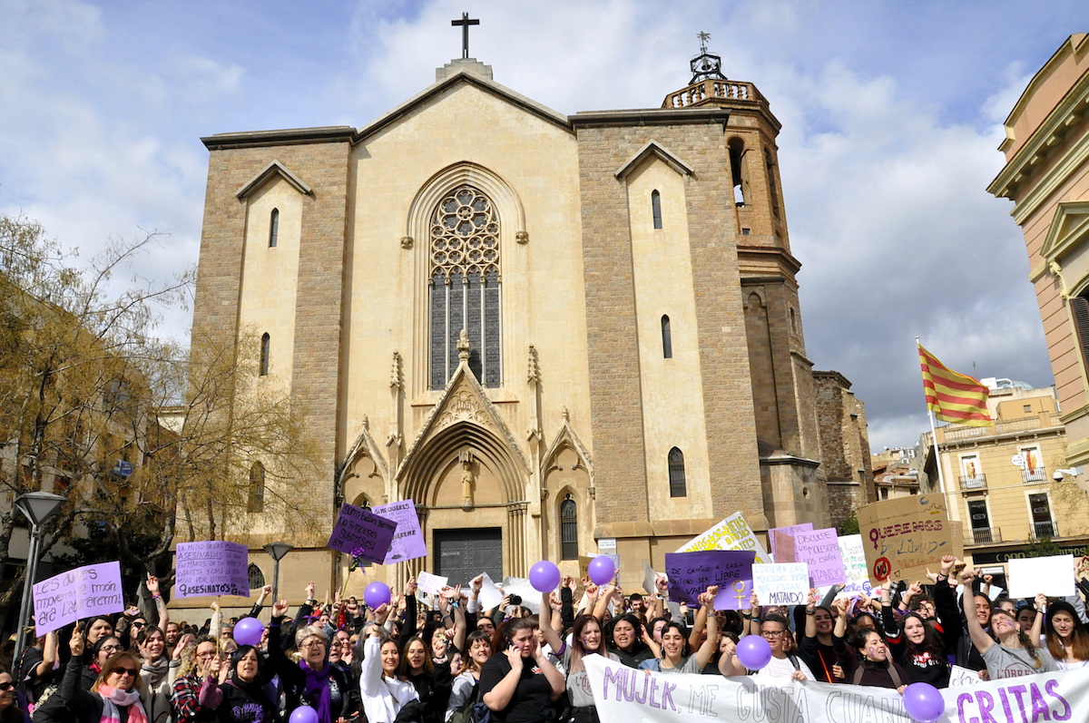 Acte central a la plaça Dr. Robert per rebutjar la violència masclista