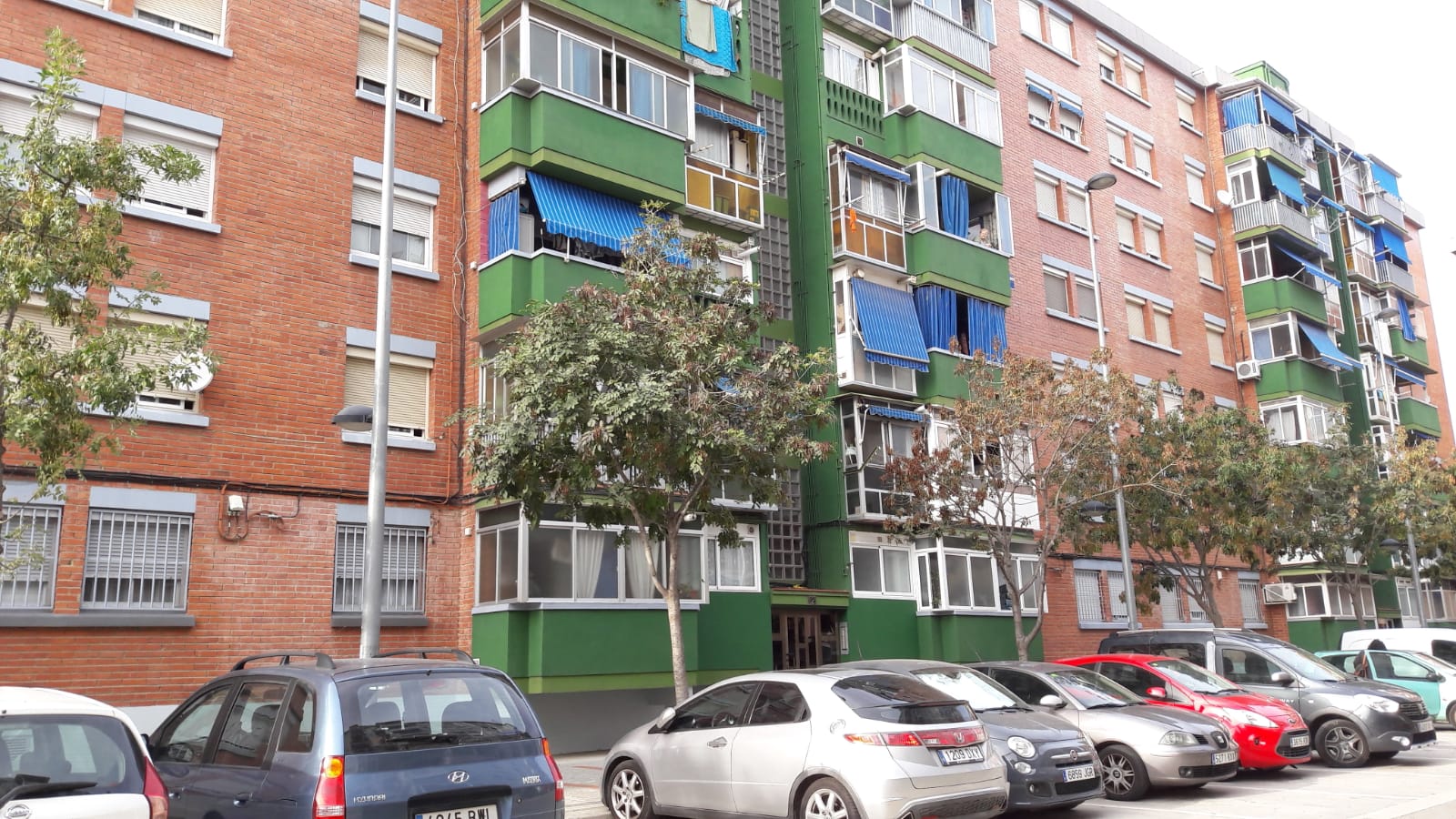 Es troba el cos d'una anciana i el seu fill que portaven dies morts al seu domicili