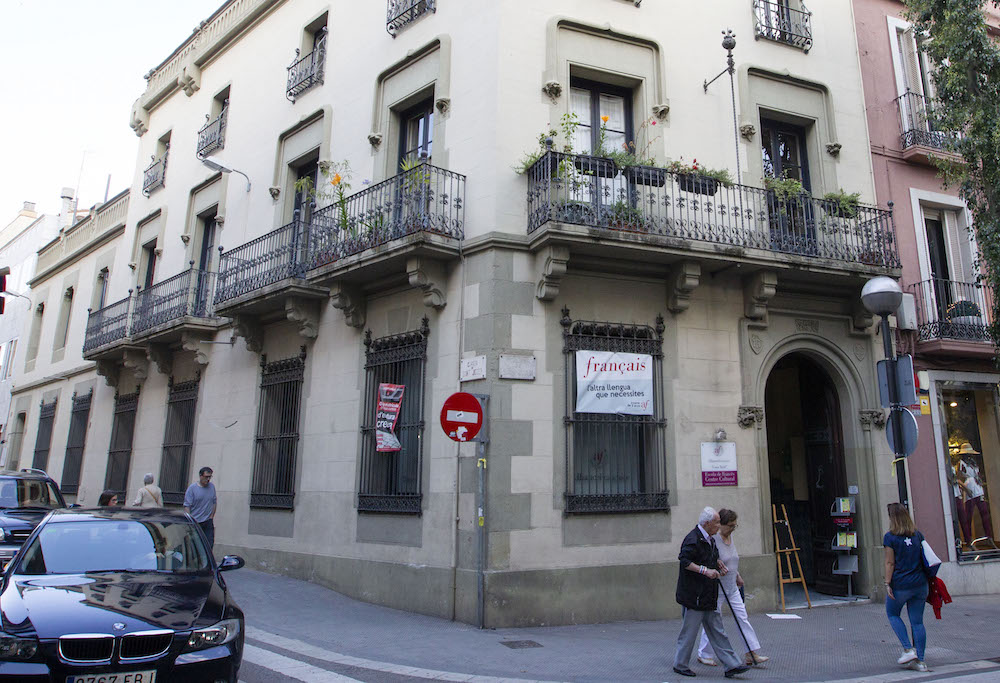 Posposada la decisió sobre el futur de l'Aliança Francesa