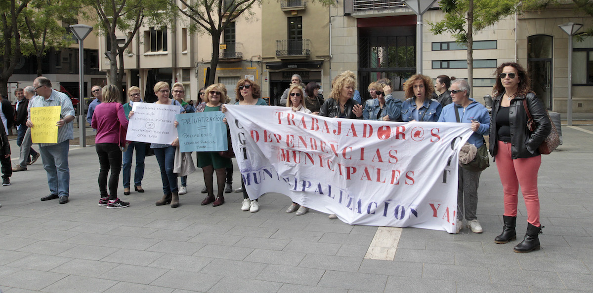 Ajuntament i sindicats acorden millorar les condicions dels treballadors municipals